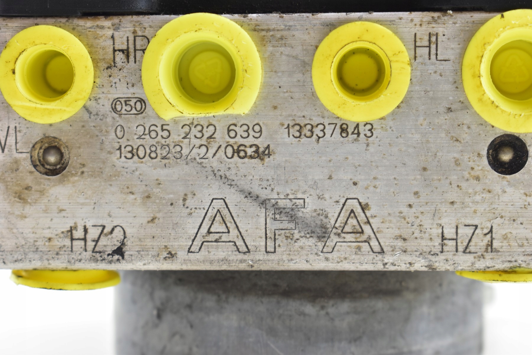 pump ABS OPEL CORSA D 13337812 0265232639 AFA