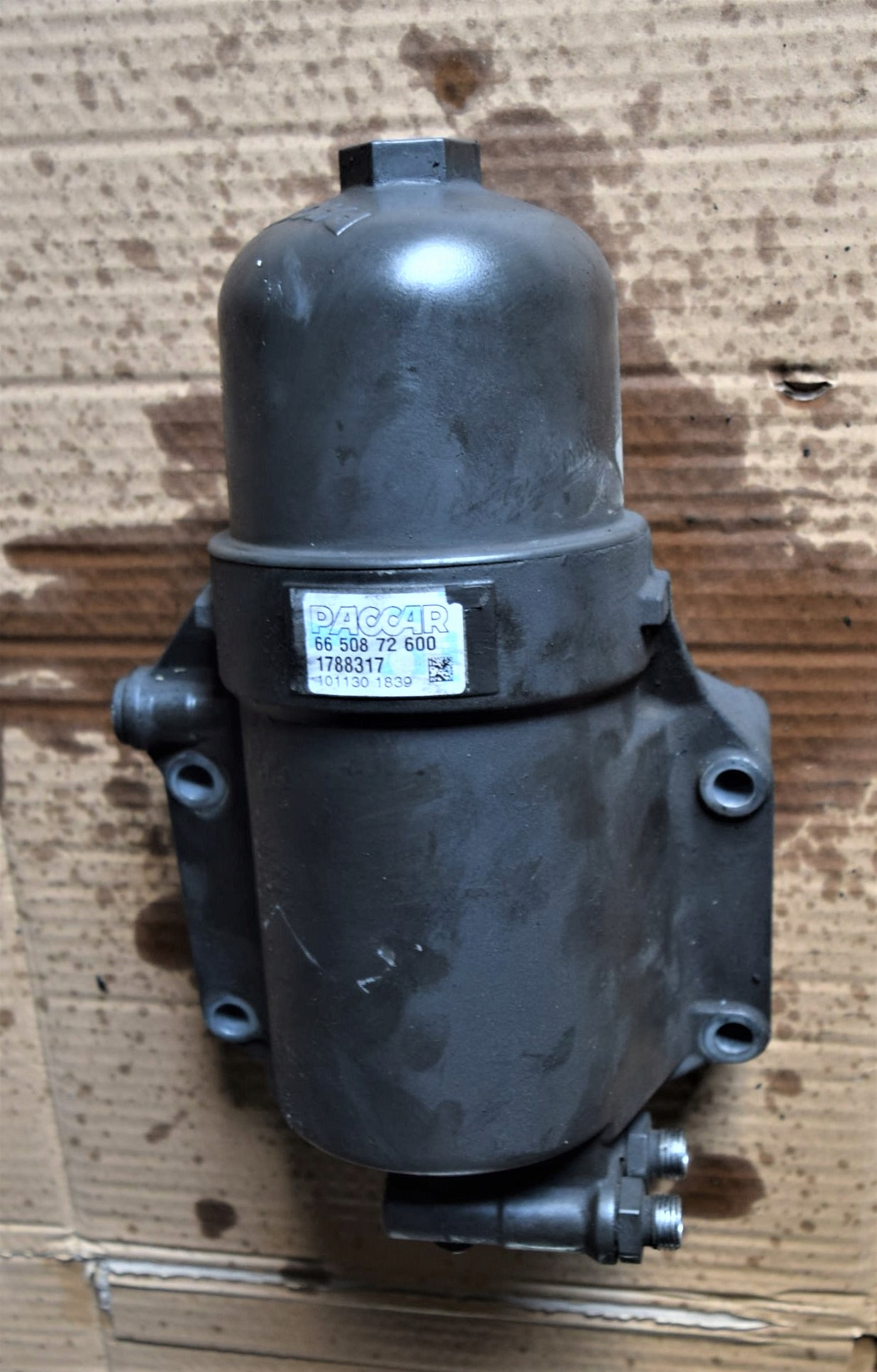 1788317 - КОРПУС ТОПЛИВНЫЙ ФИЛЬТР БАЗА DAF 105 CF XF