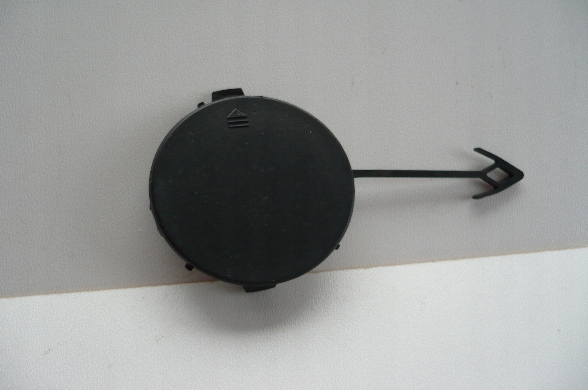 MERCEDES SPRINTER II W906 LIFT 13- towing hook cap bumper front original
