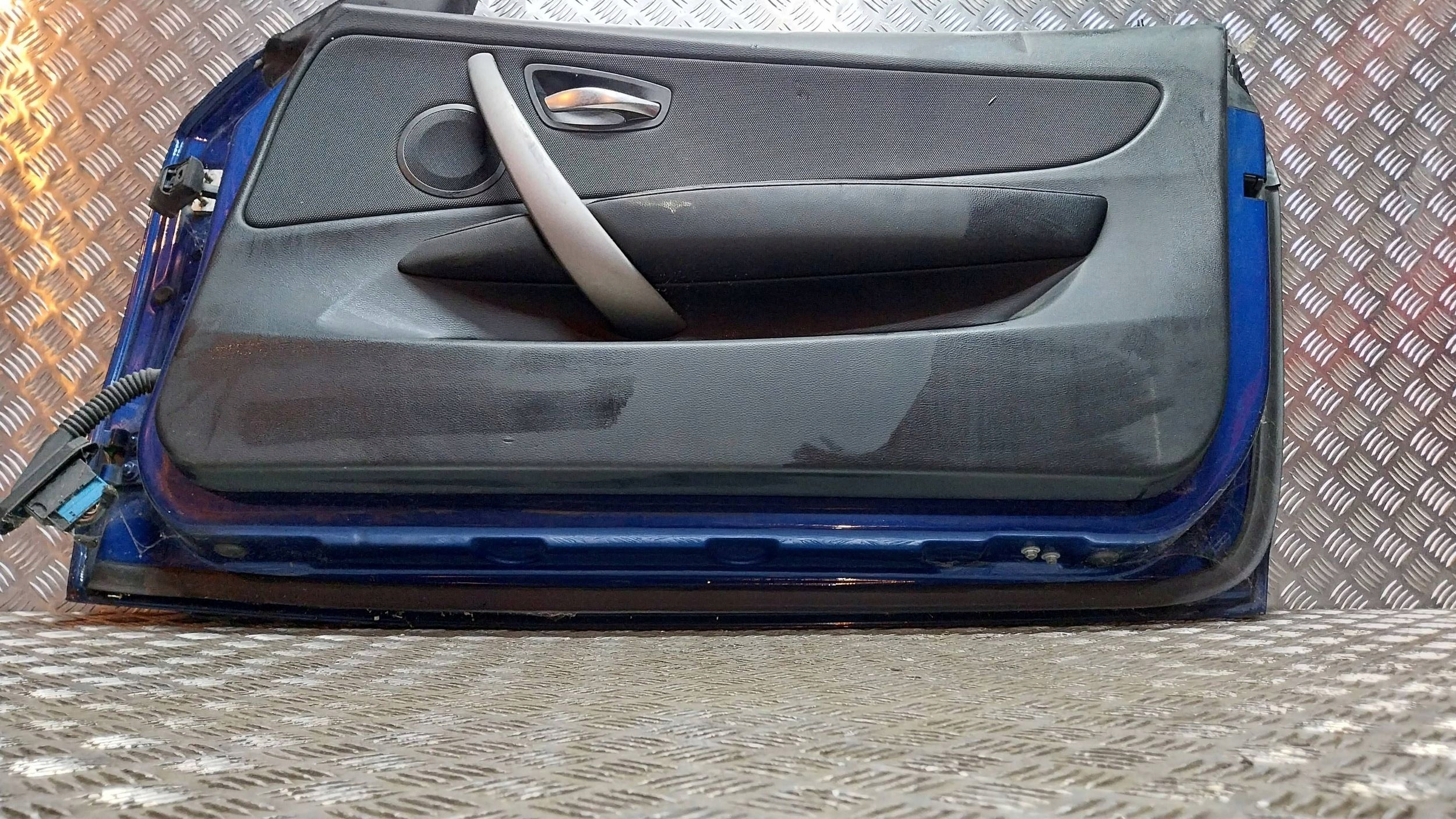 vrata desna BMW 1 E88 E81 E82 COUPE CABRIO 07