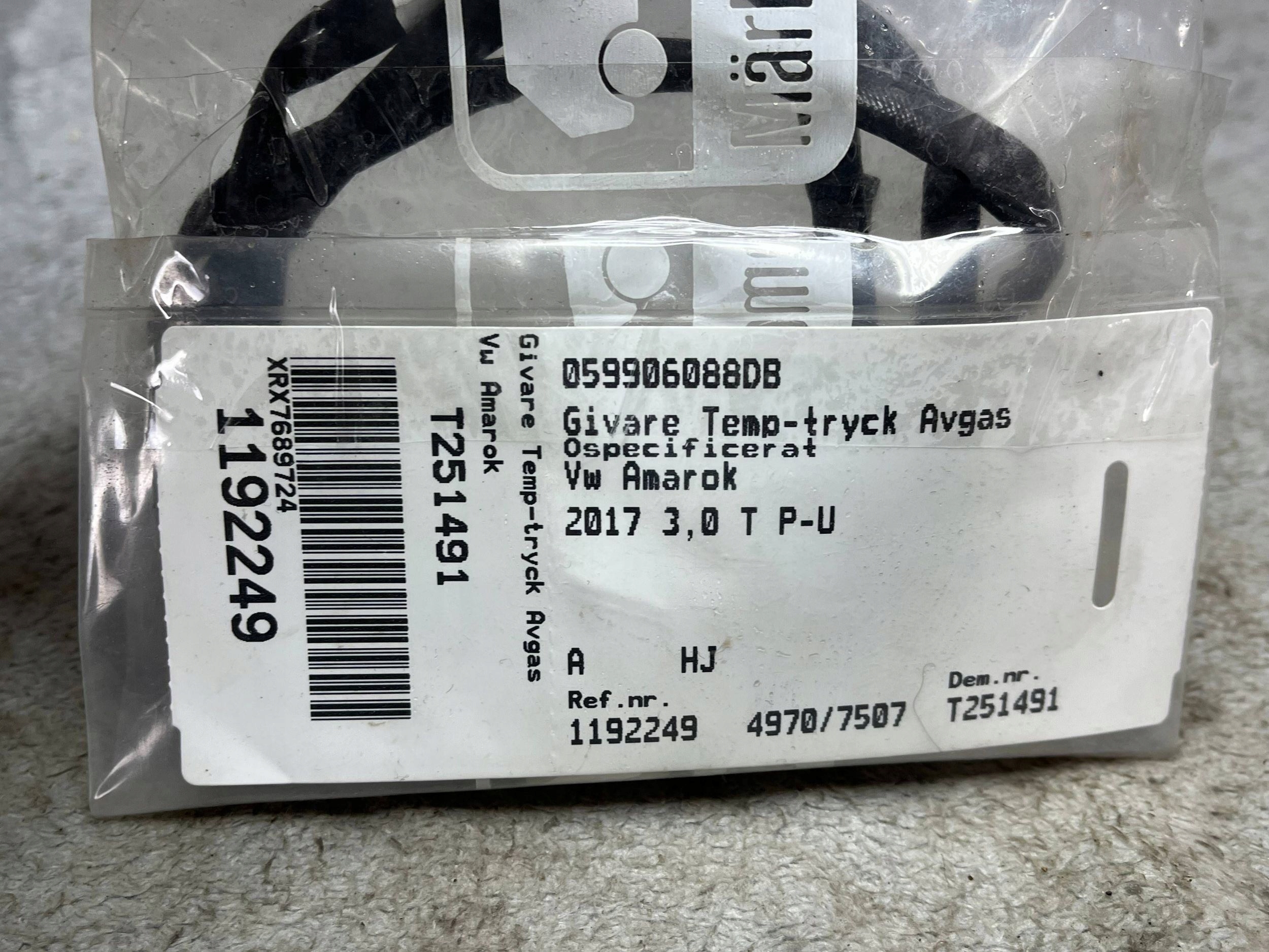 Sensor temperatury Gase Volkswagen Amarok 059906088DB
