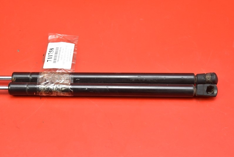 damper SILOWNIKI bonnet AUDI A6 C6 KOMBI 04-08