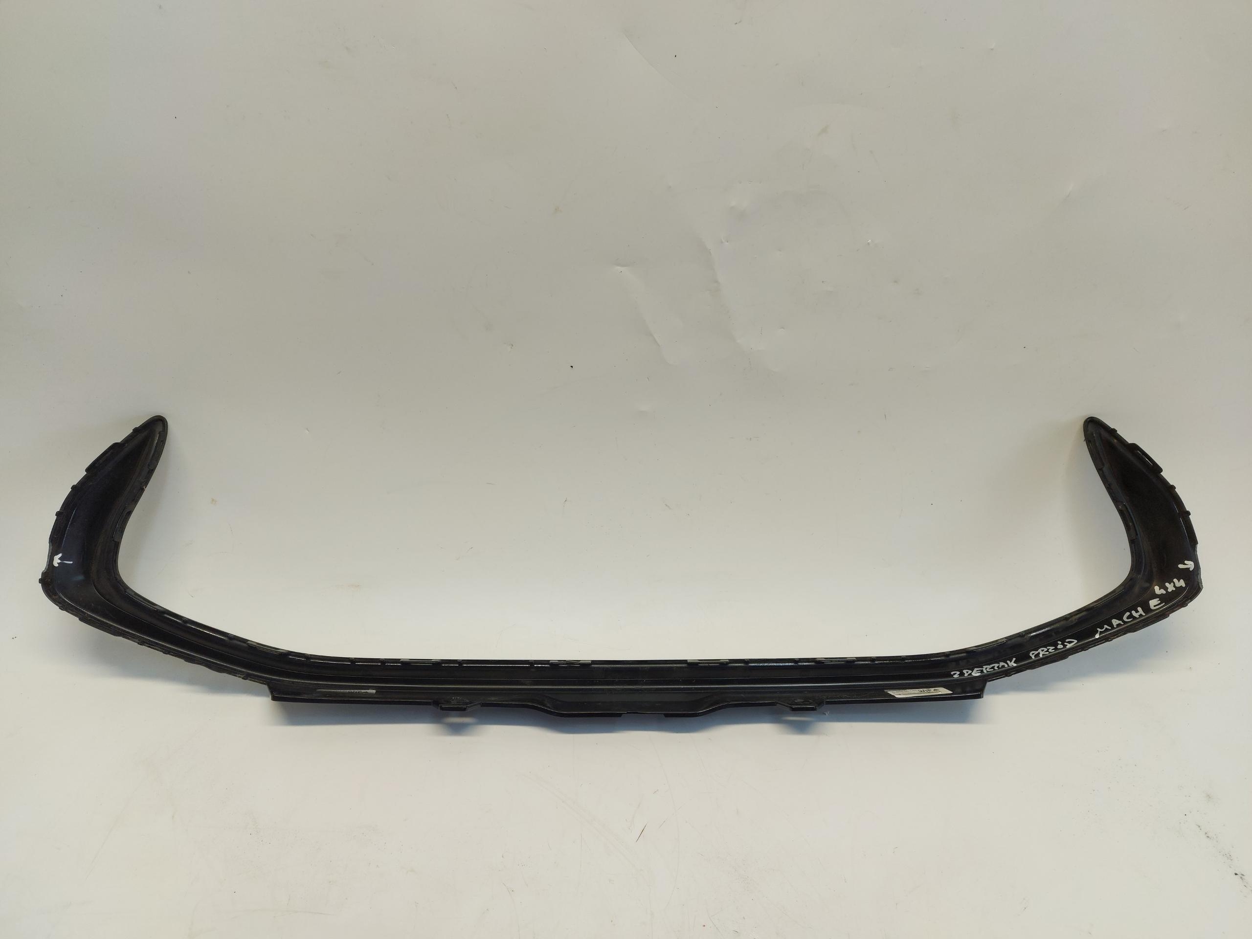 FORD MUSTANG MACH-E FRAME GRILLA LJ8B-8C436-BBW