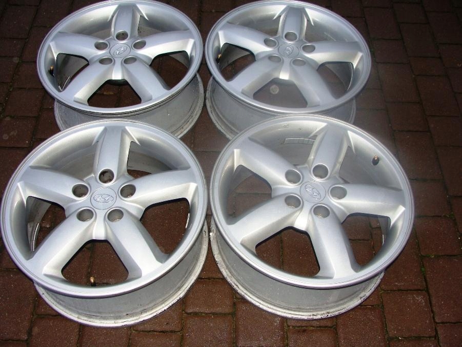 FELGI ALUMINIOWE ORYG.HYUNDAI 17 CALI 5x114,3 BDB