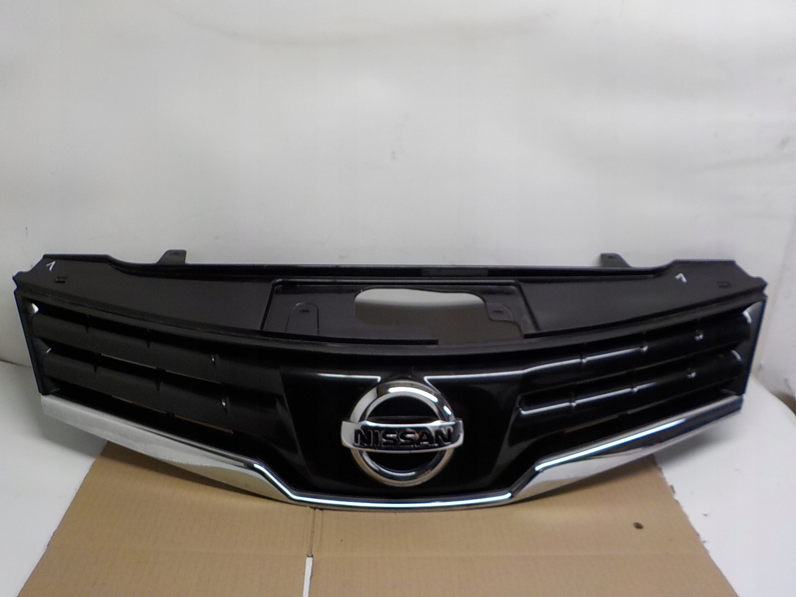 NISSAN NOTE I E11 LIFT GRILL ATRAPA CHŁODNICY 62310BH00H za 365.00PLN z ...