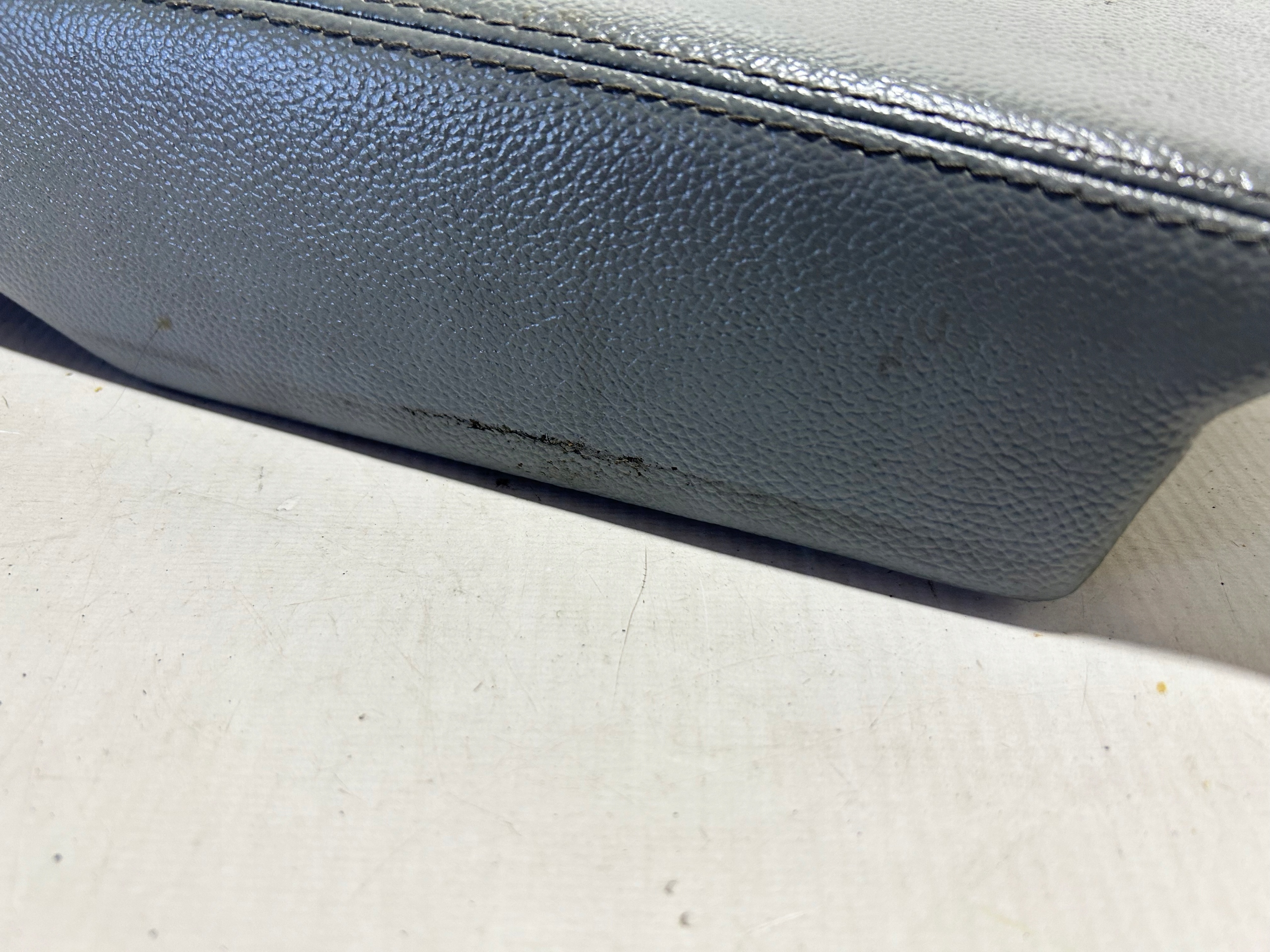 armrest rear rear part MERCEDES SL R230 W230