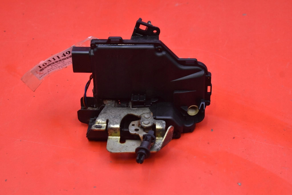 lock door left front front EU AUDI A6 C5 sedan 97-01