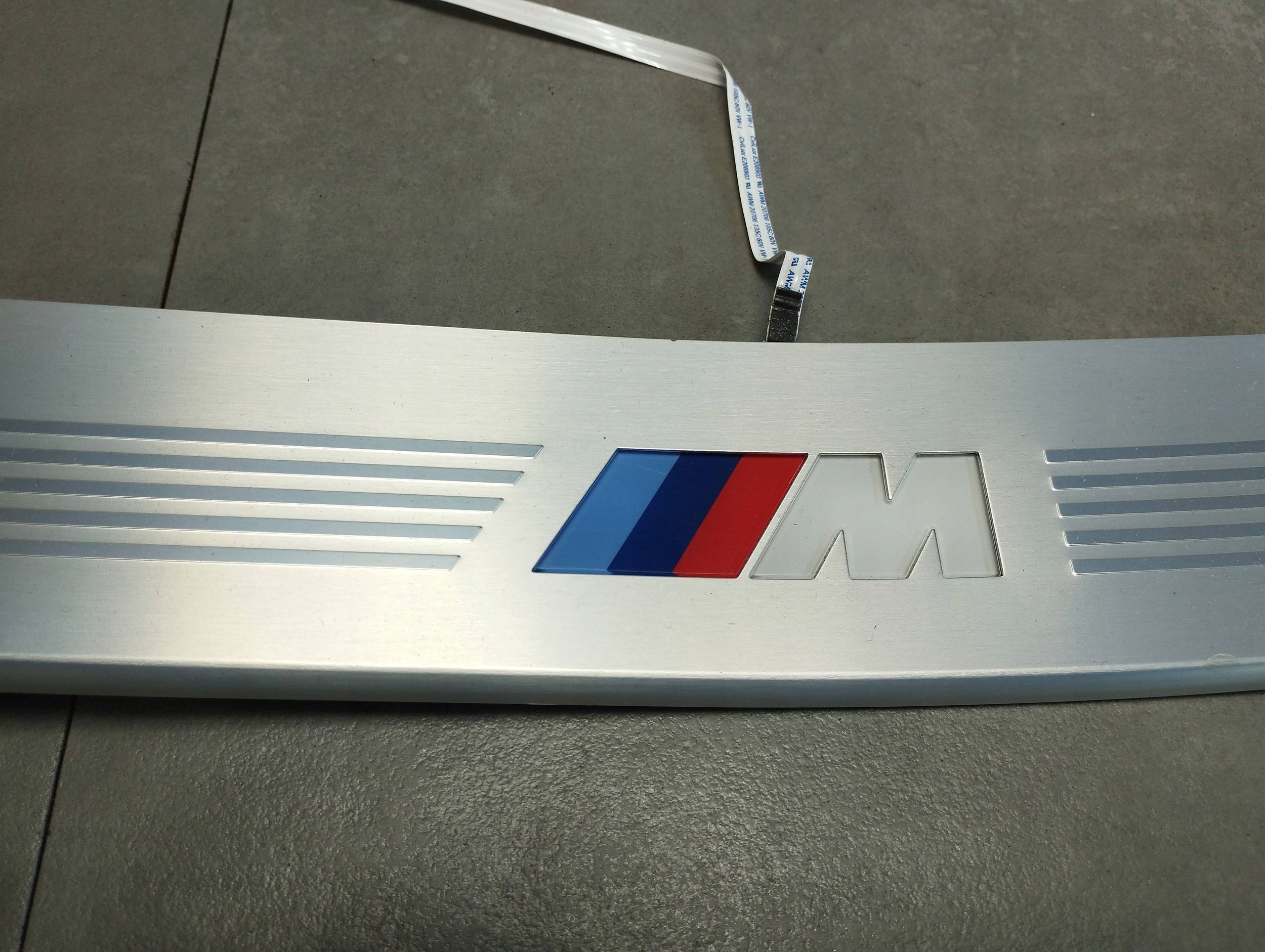 BMW 7 G11 moulding threshold 8061043