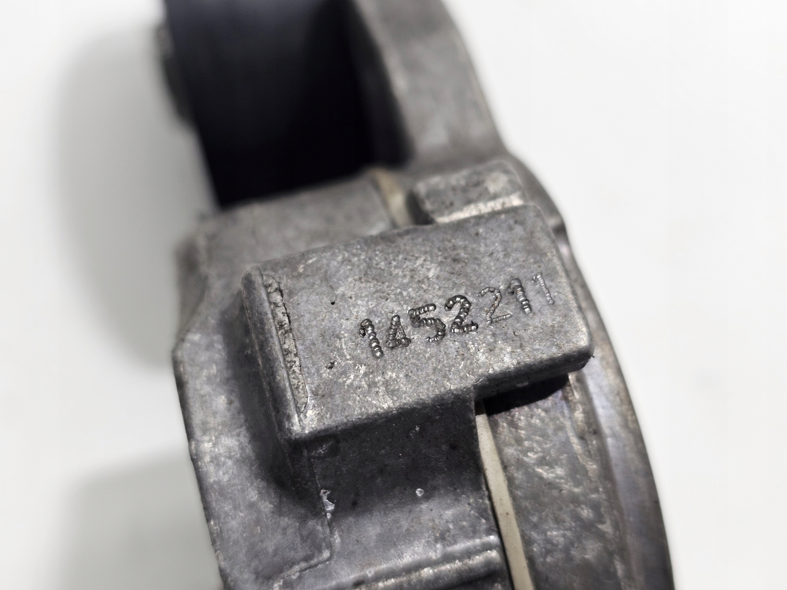 ROLKA NAPINACZ PASKA BERLINGO PARTNER III 1.6 HDI #5471 Producent części Citroen OE