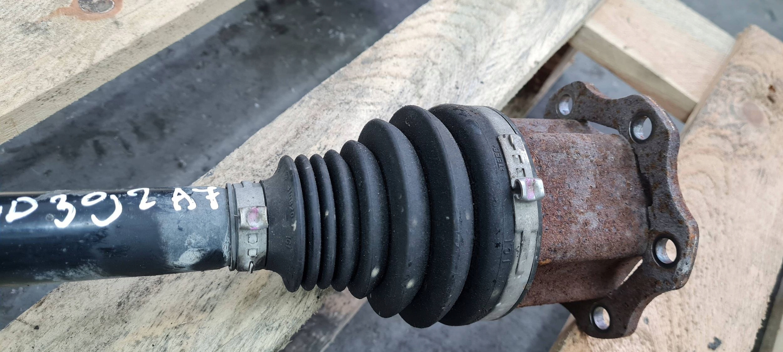 A7 4G semi-axis semi-axis left right front 3.0 TDI 4G0407271F A6 C7 4G