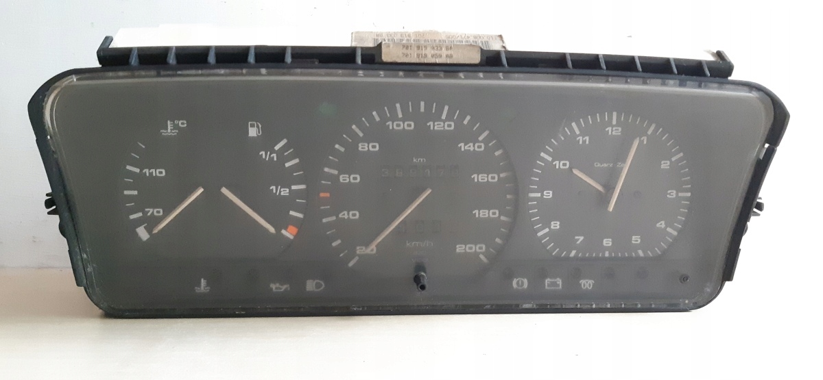 спидометр часы vw T4 transporter 701919033BA