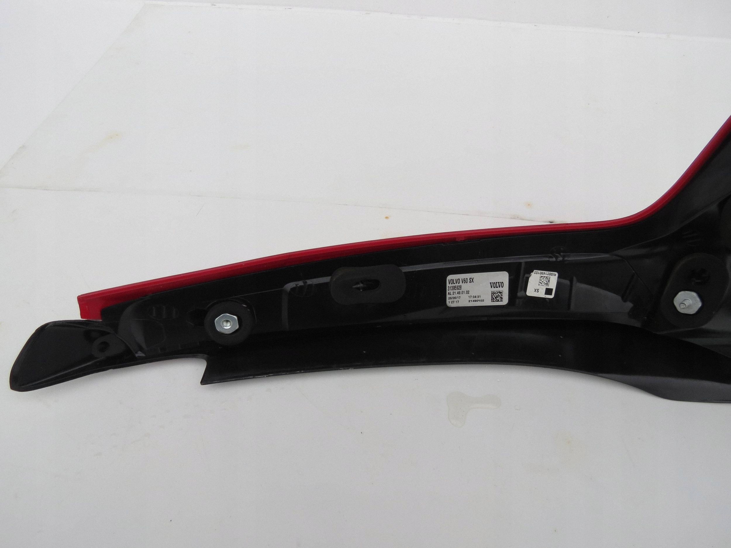 light left rear part VOLVO V60 31395928