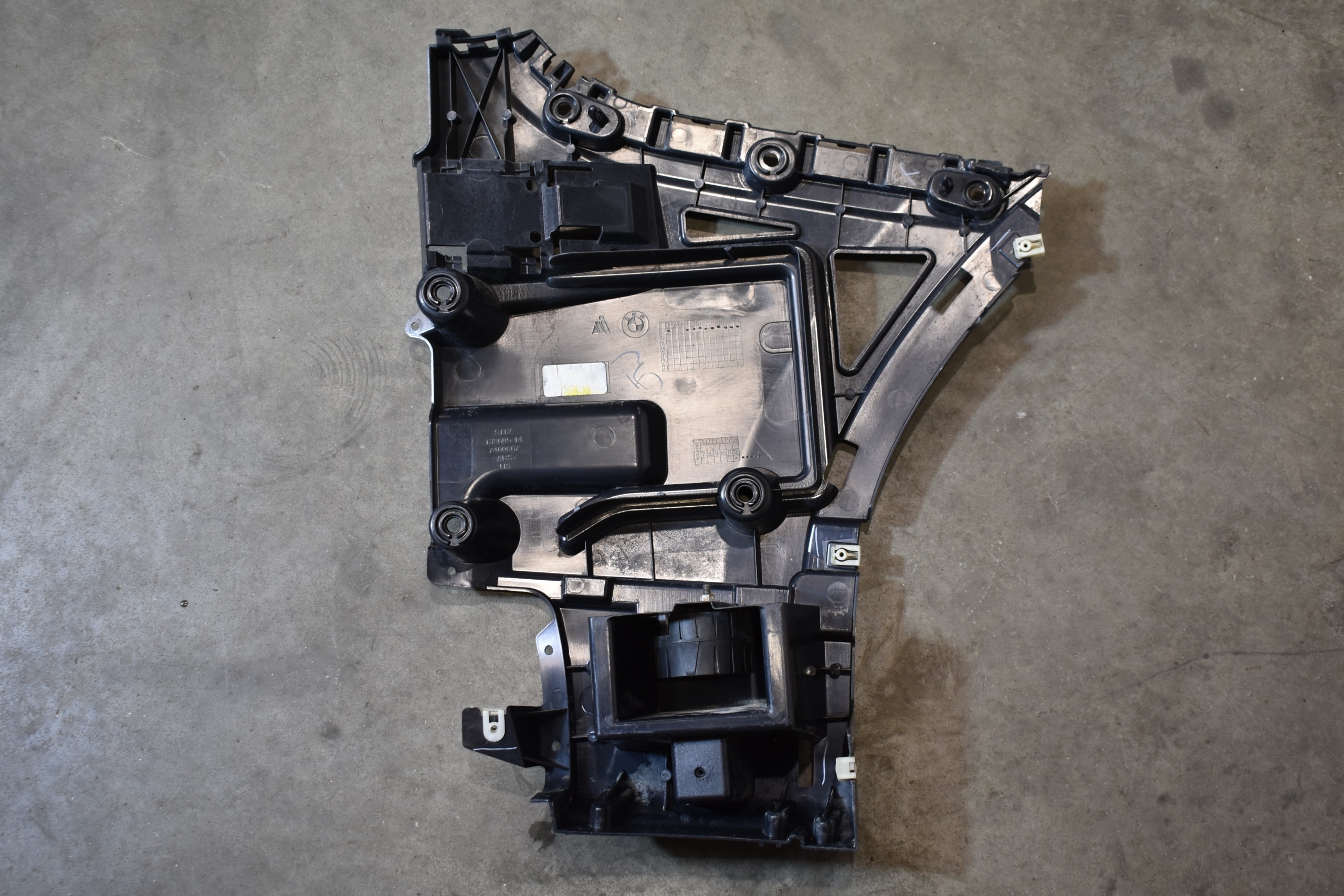 IDEALNY bumper bracket rear part rear left BMW X3 G01 1