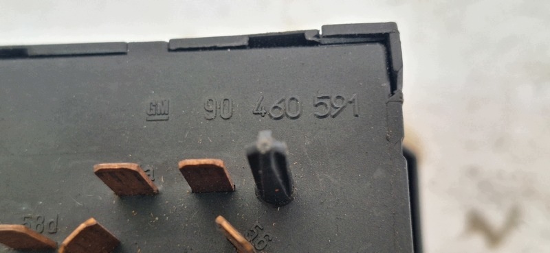 interruttore luci OPEL OMEGA B 90460591