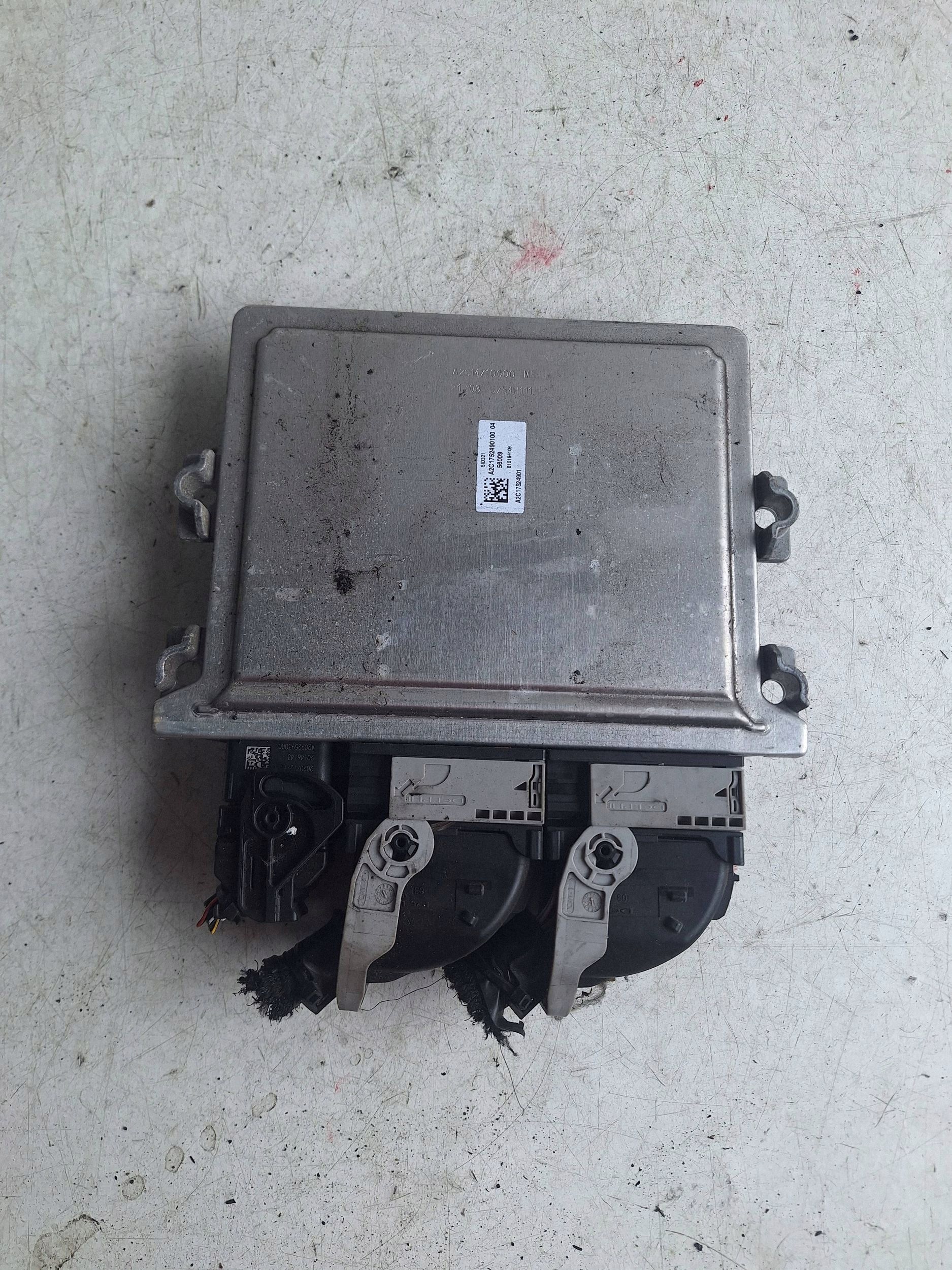 RENAULT KO PUTER control unit of the engine 237103906S CONTINENTAL 810184109