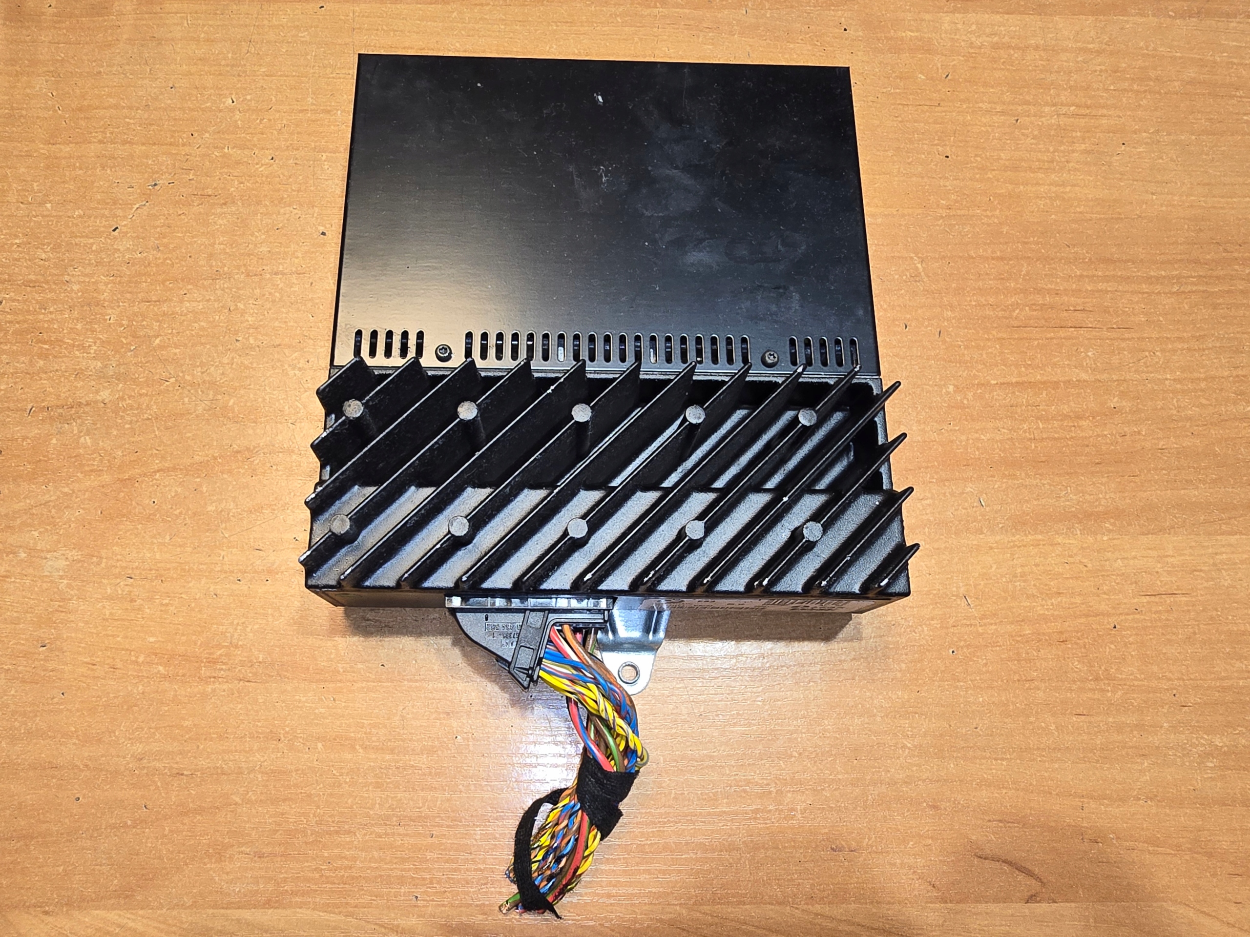 BMW X3 E83 Moduł Wzmacniacz PL2 HIFI 6990098