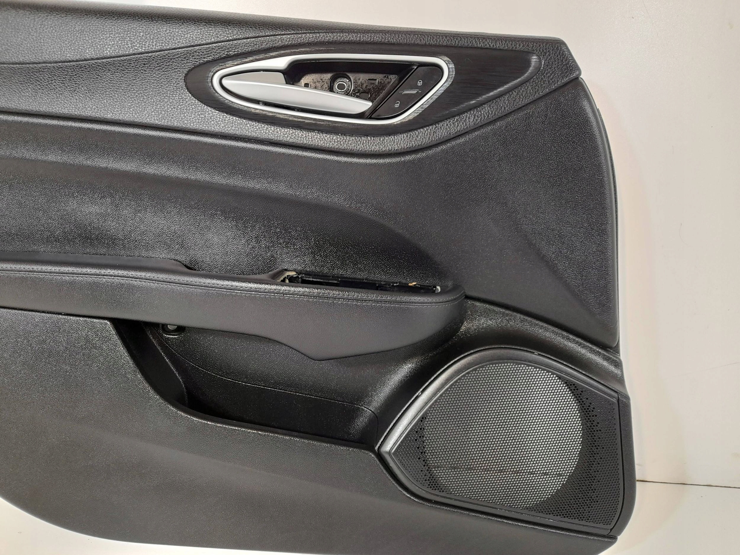 Alfa Romeo Giulia side front left JC3078270 (ET213)