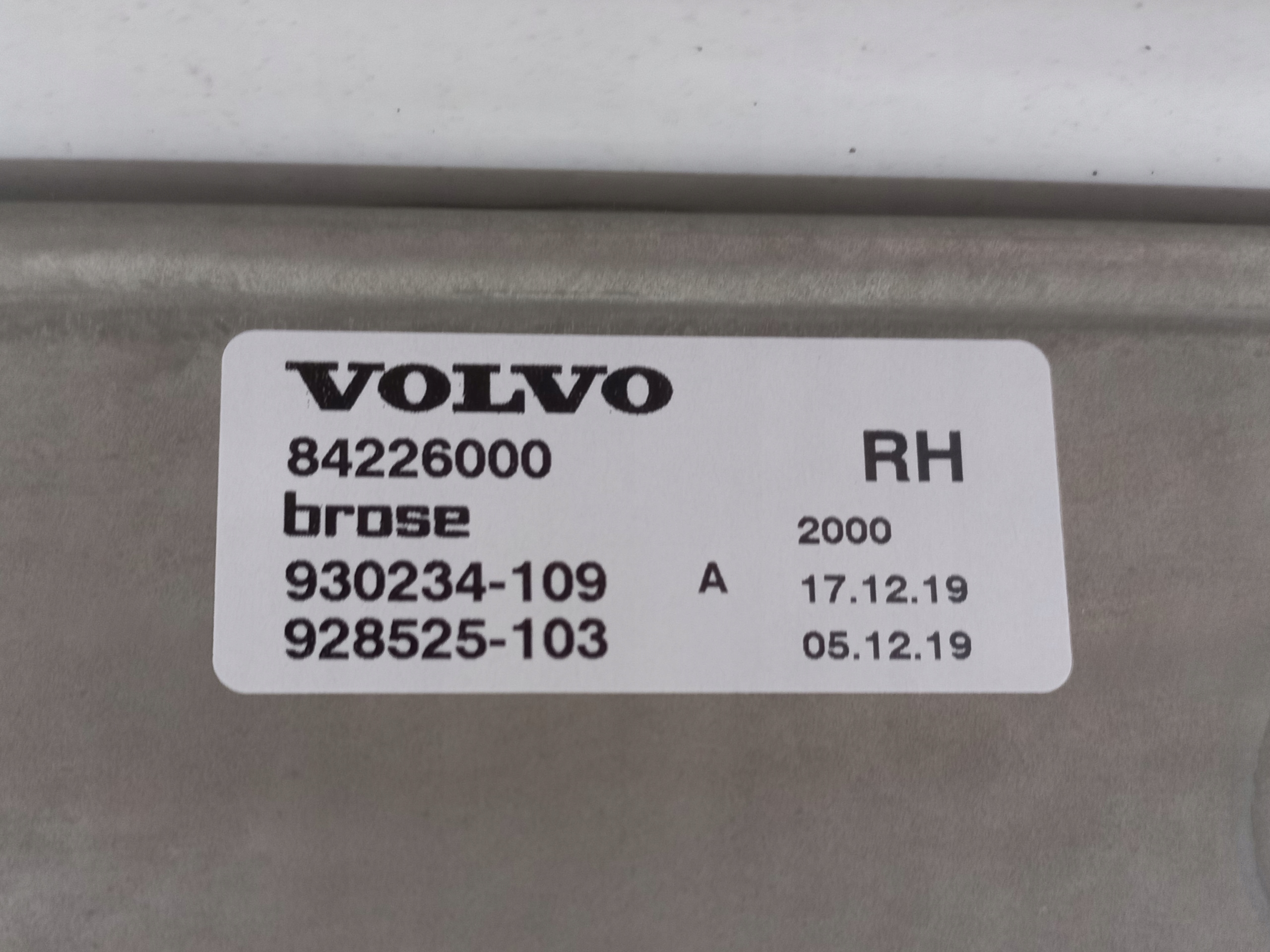 NOWY ORYGINALNY MECHANIZM PODNOSZENIA SZYBY RH PODNOŚNIK VOLVO FH 4 FH 5 Producent części Volvo OE