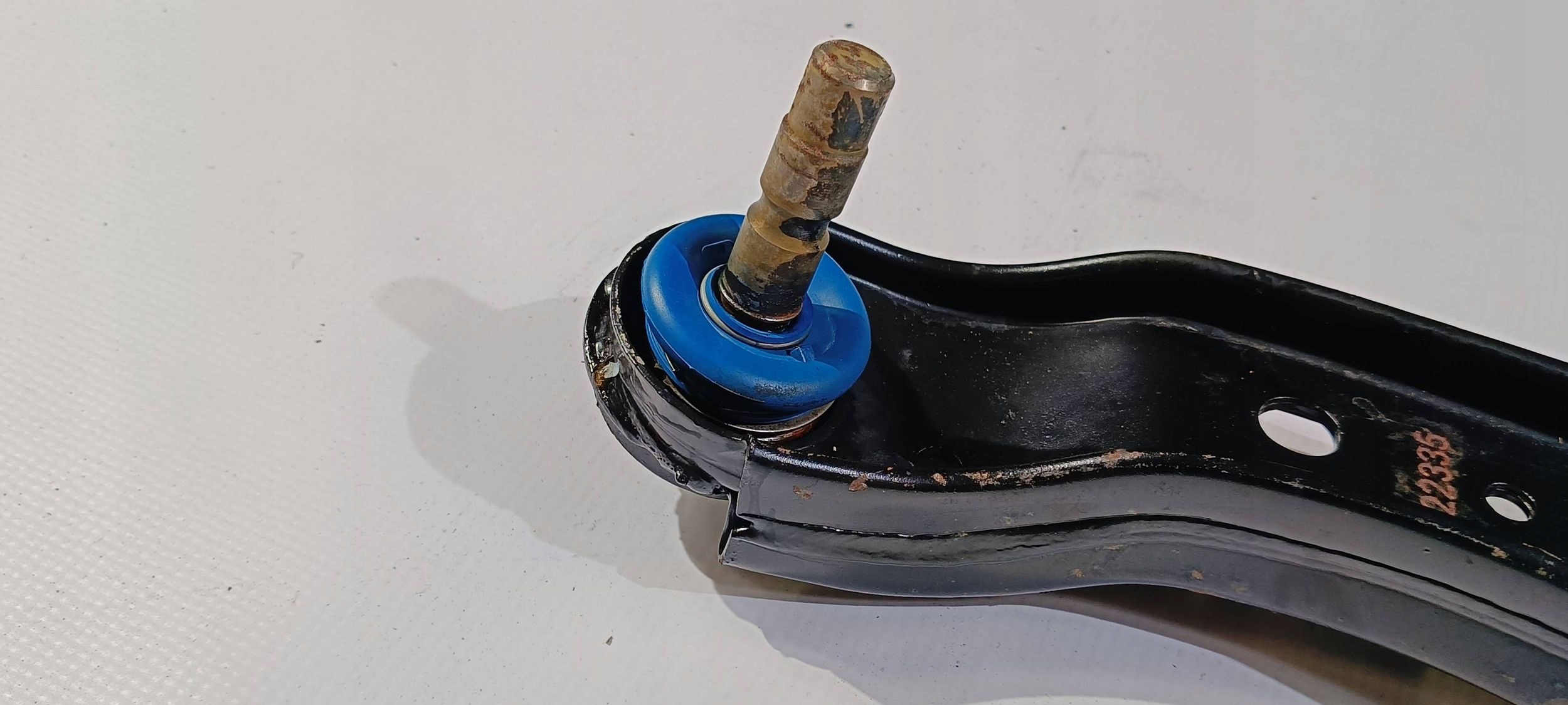 arm front front left lower Ford Mustang 2005-2010
