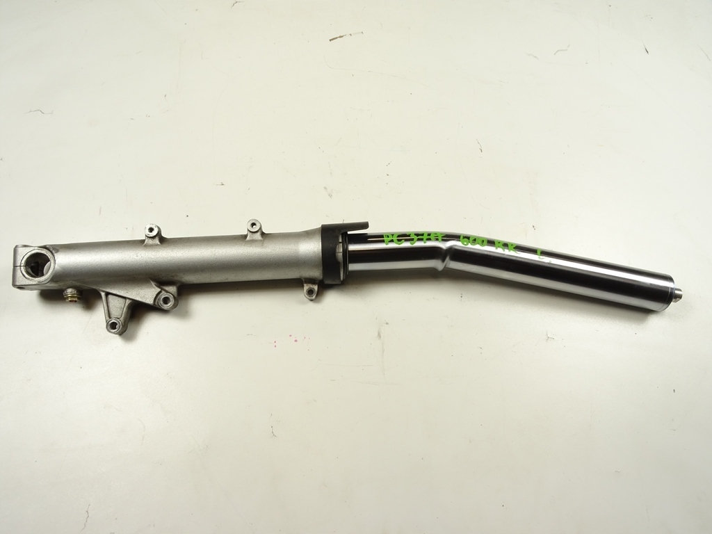 Honda CBR 600 RR PC 37 левый ЛАГ голень 03-06