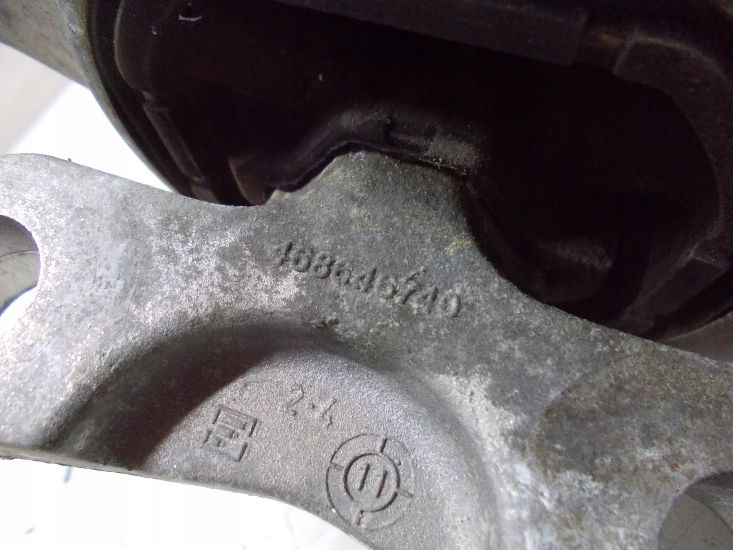 OPEL CORSA D 11R 3D airbag engine mount 13130739