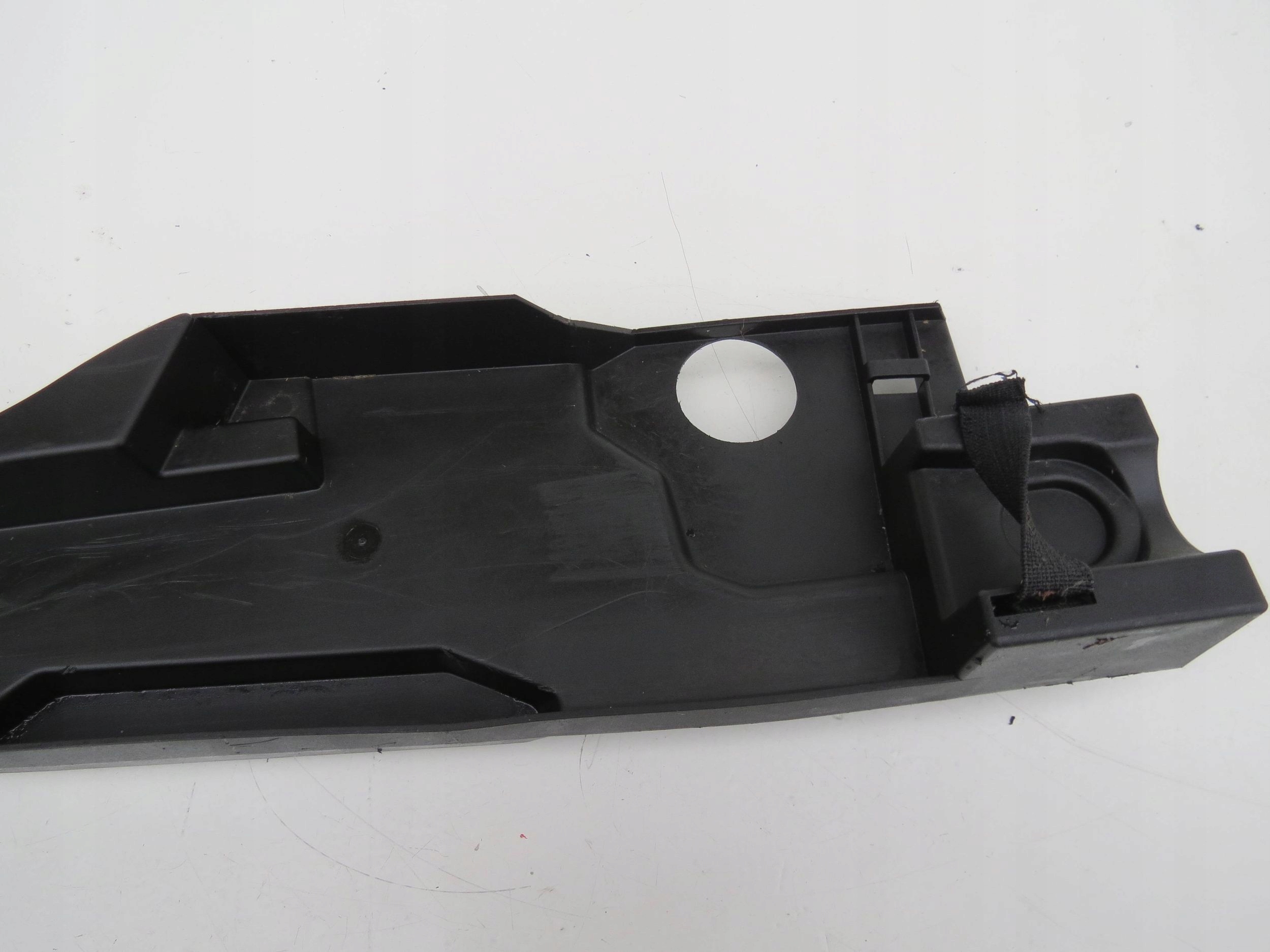Support plaque du levier de vitesse VOLVO XC90 V8 4.4 30647864