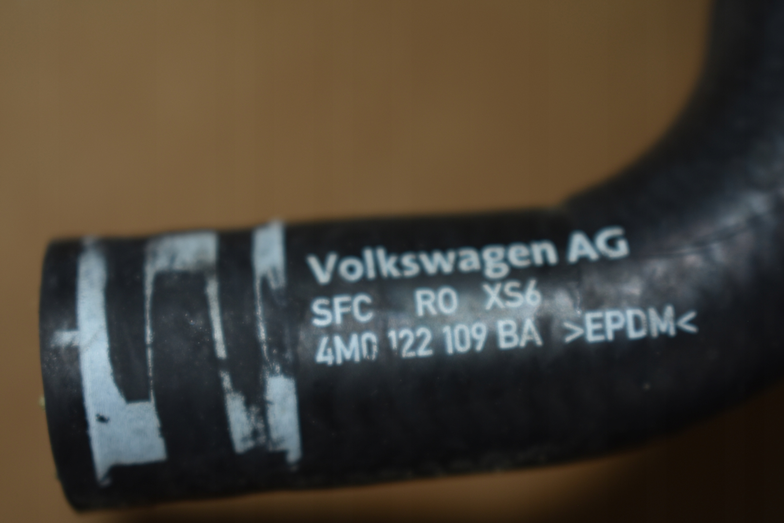 IDEALNY serbatoio LIQUIDO PORSCHE CAYENNE 9Y 1
