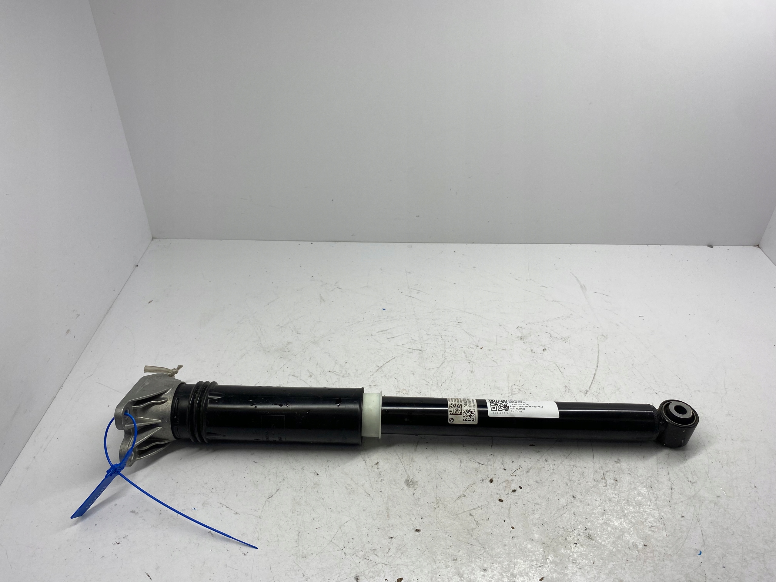 BMW 2 U06 shock absorber rear right 149415-10