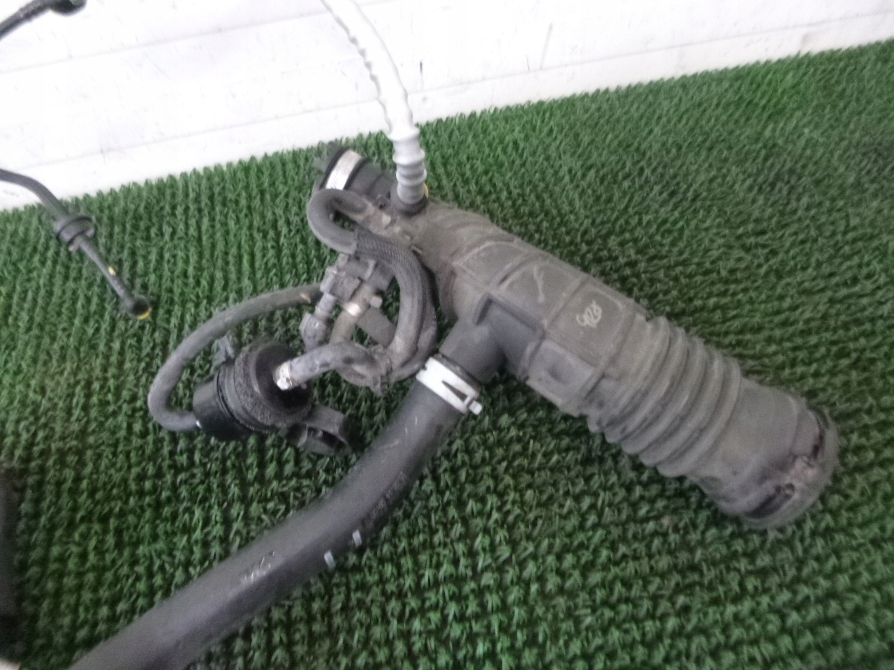 DACIA RENAULT pipe wiring original 165764382R