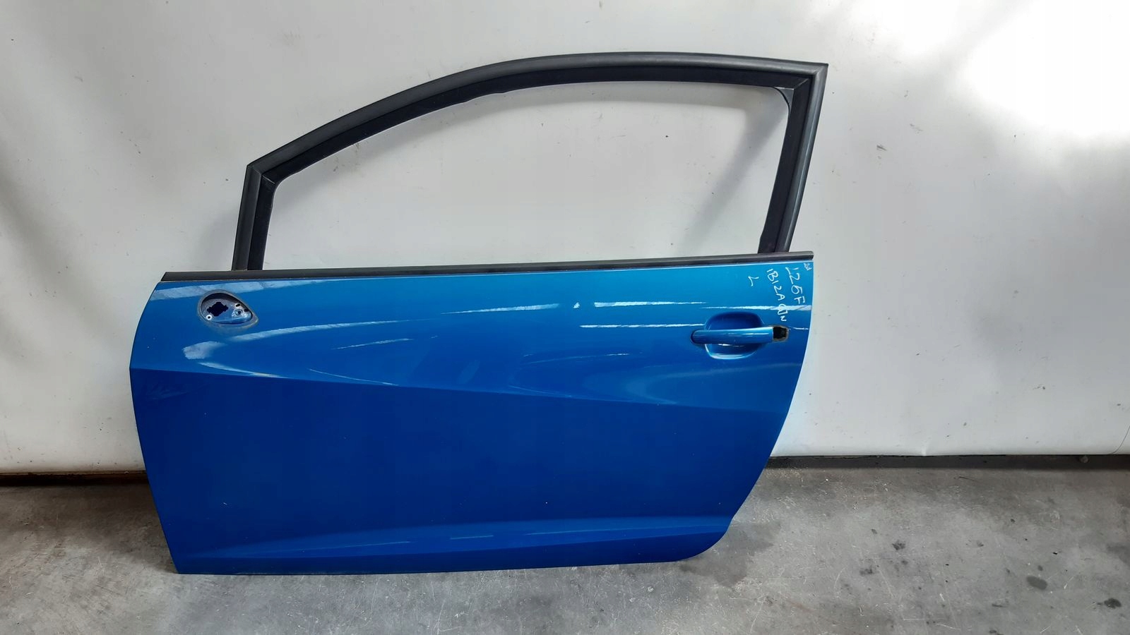 door front front left Seat Ibiza IV 6J 1,4 16V LZ5F 3D