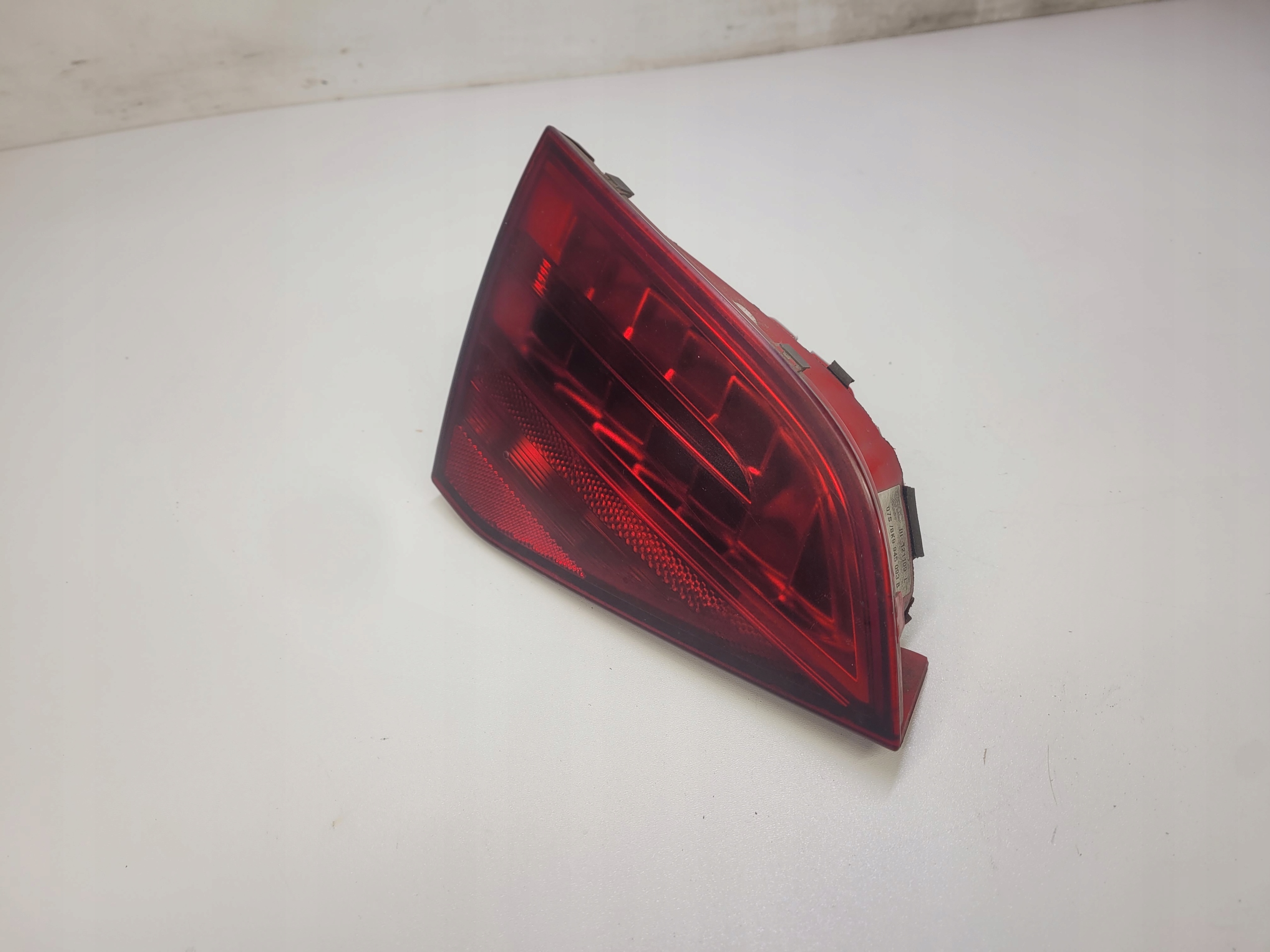 light left rear part AUDI A4 B8 KOMBI LED 8K9945093B
