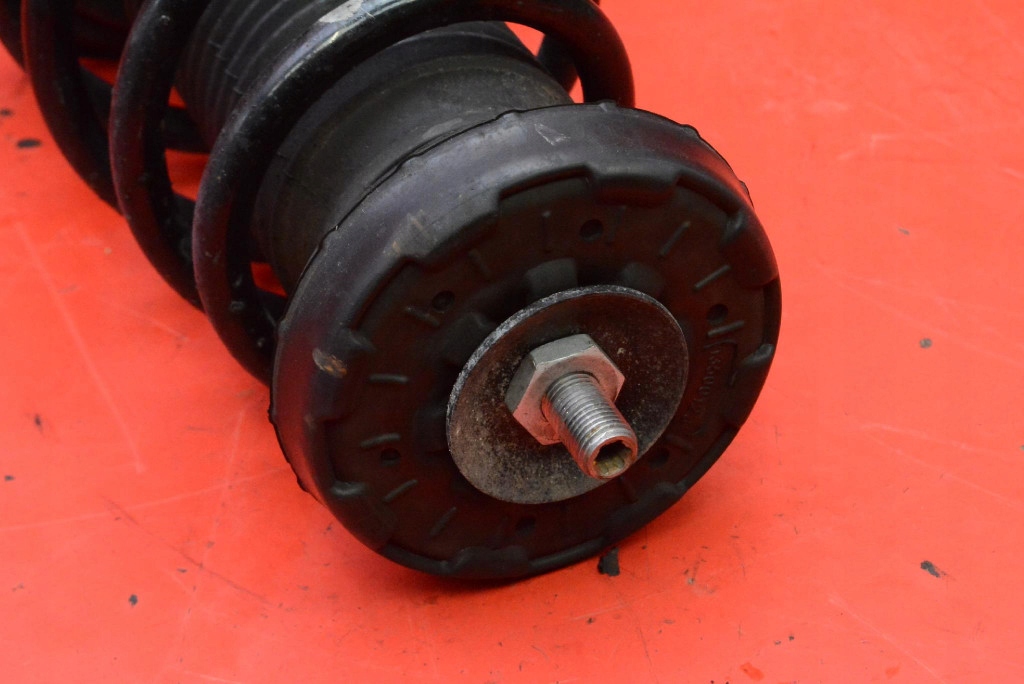 shock absorber left front 13319741 OPEL INSIGNIA A 2.0 CDTI 160 KM 08-14