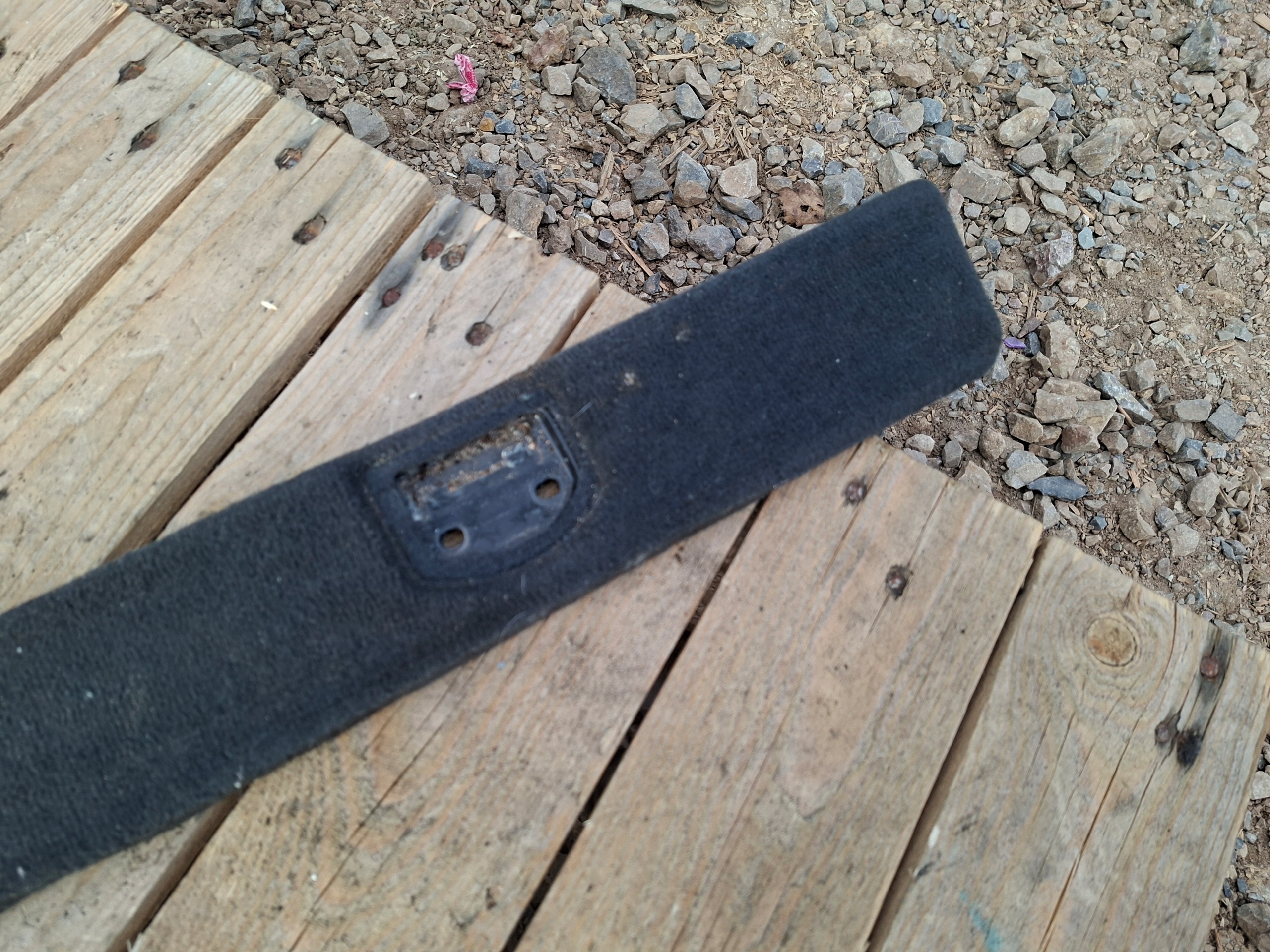 moulding boot left AUDI Q7 4L 4L0861487