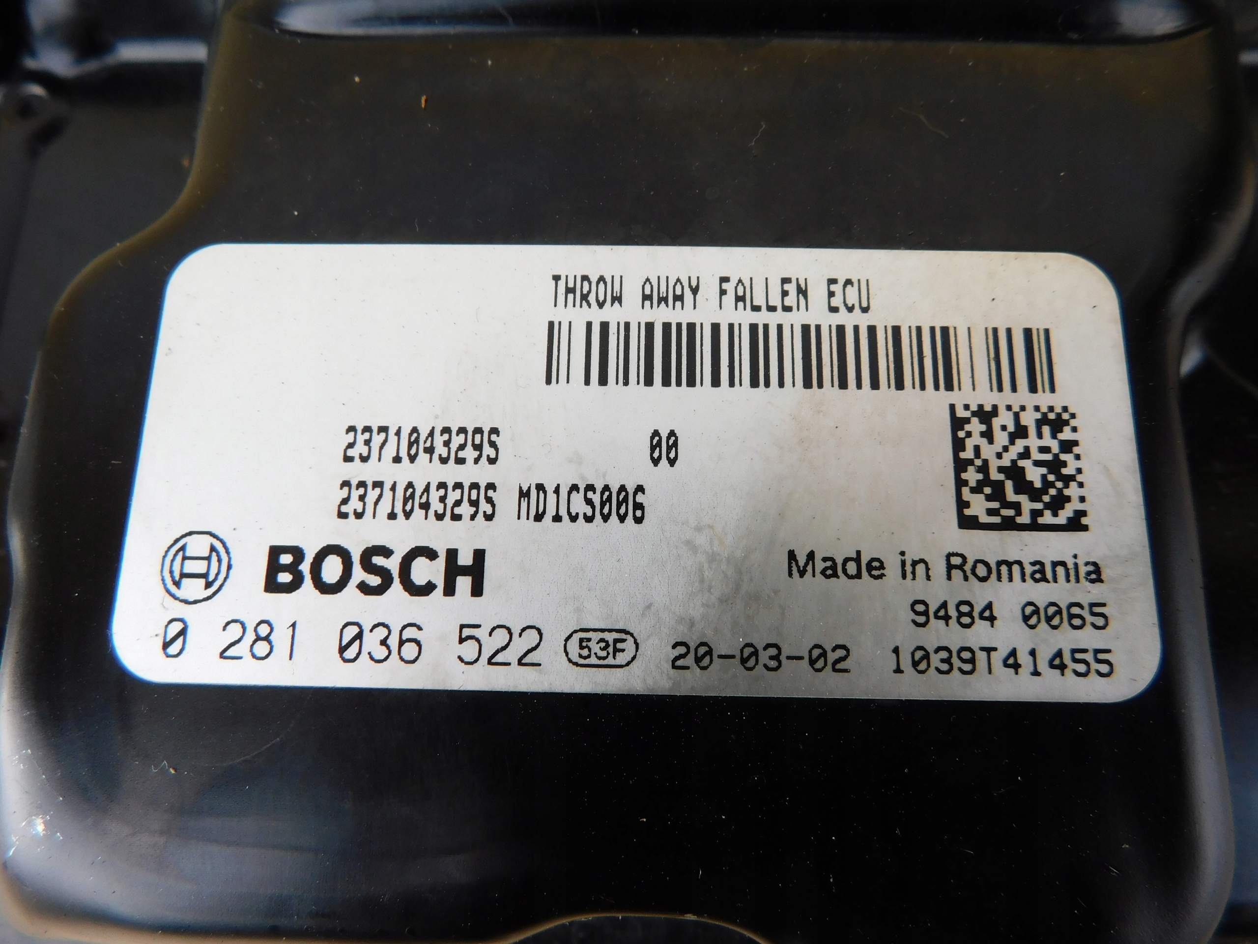 Renault Clio V 1.5 d computer control unit of the engine 0281036522 237104329S