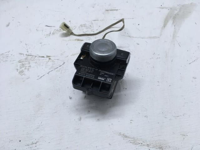 A2048700779 - Панель управления IDRIVE COMMAND MERCEDES W204