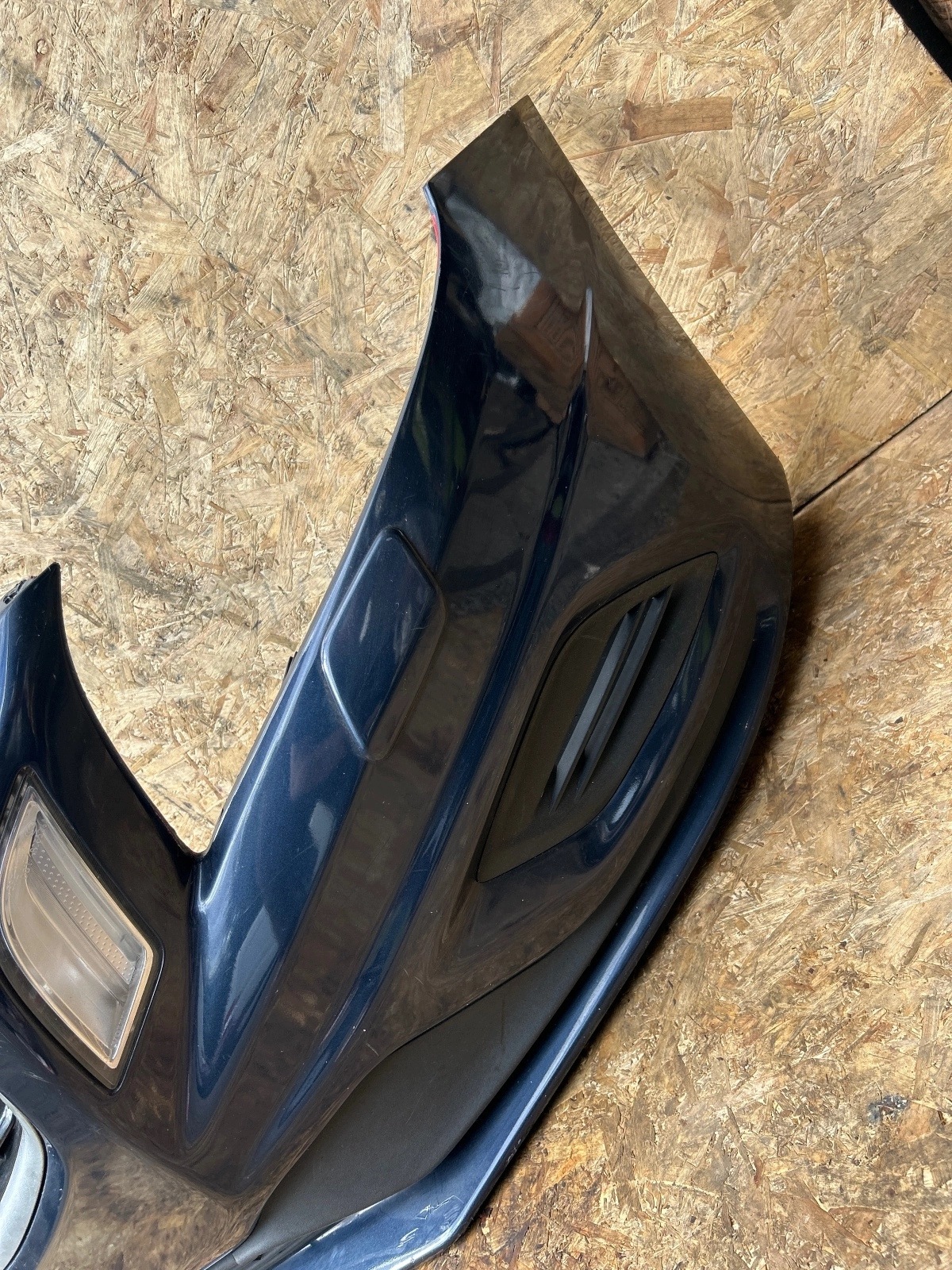 complete bumper front Volvo V60 and R-design radar