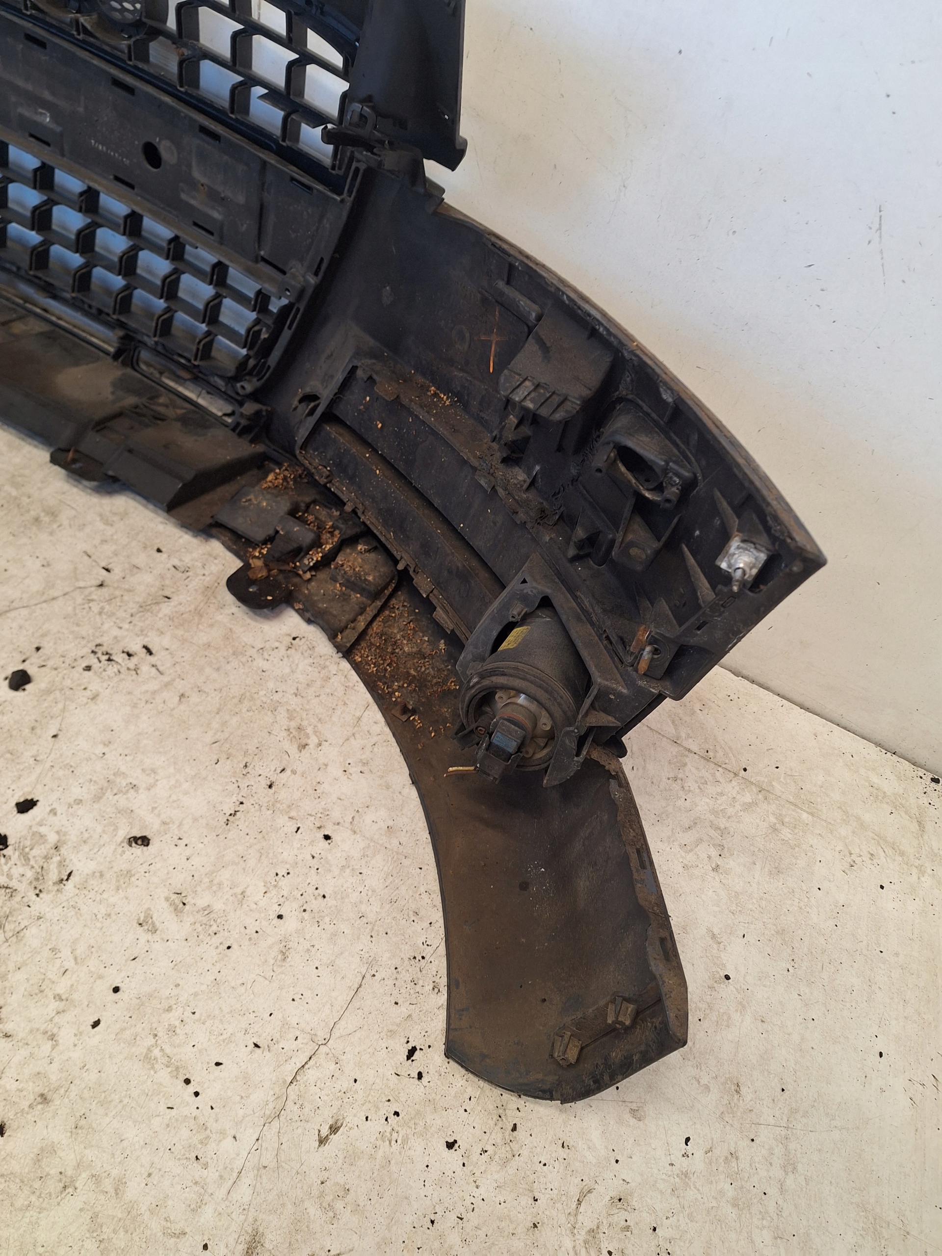 AUDI TT 8J 06-13 bumper 8J0807437