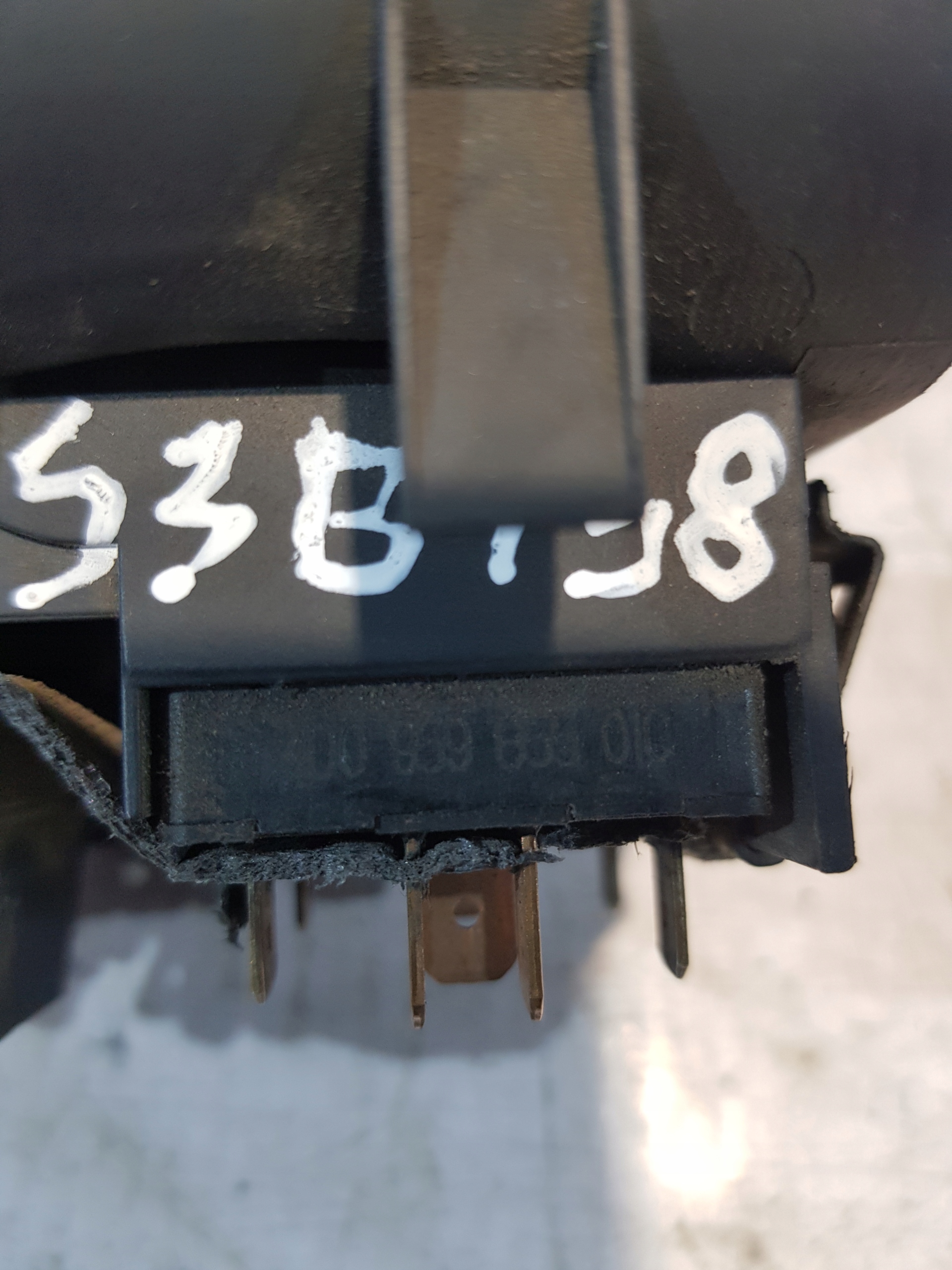Audi OE 8D1959515B