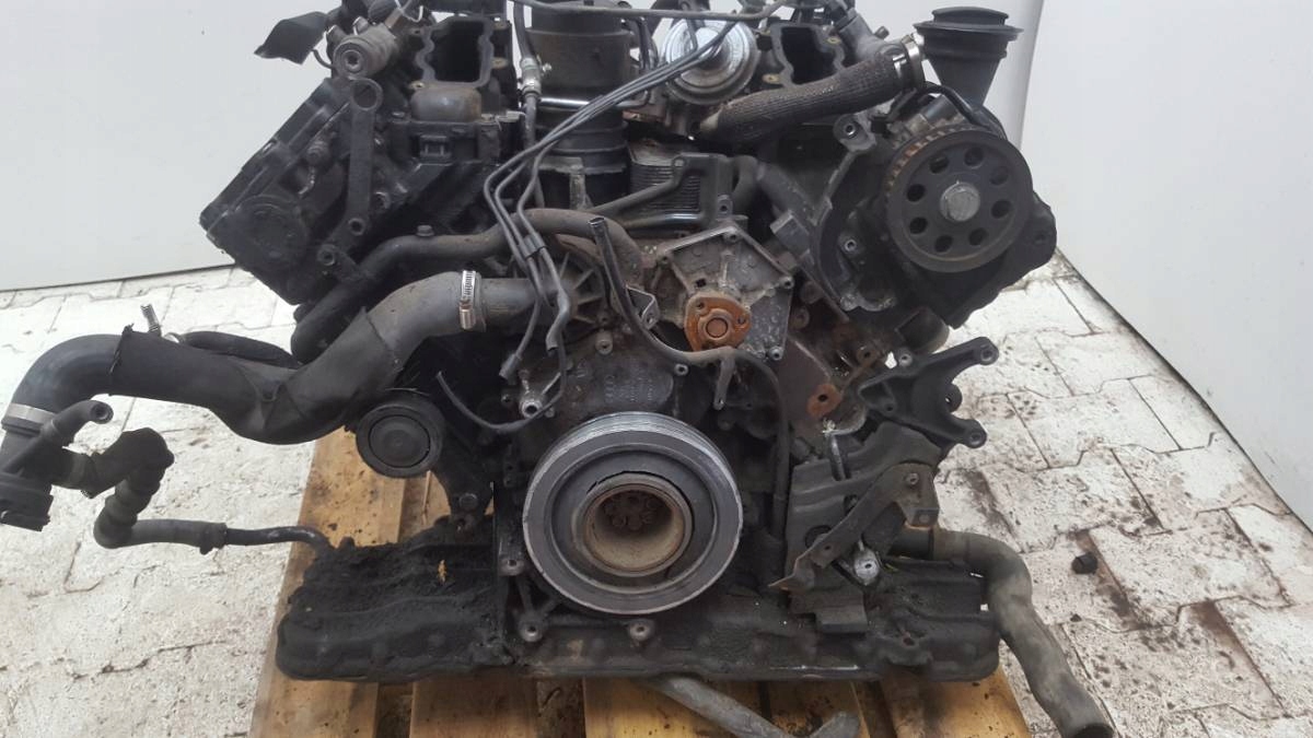 SILNIK SŁUPEK AUDI 3.0 TDI A8 D3 ASB V6 A6 C6 Typ silnika Diesel