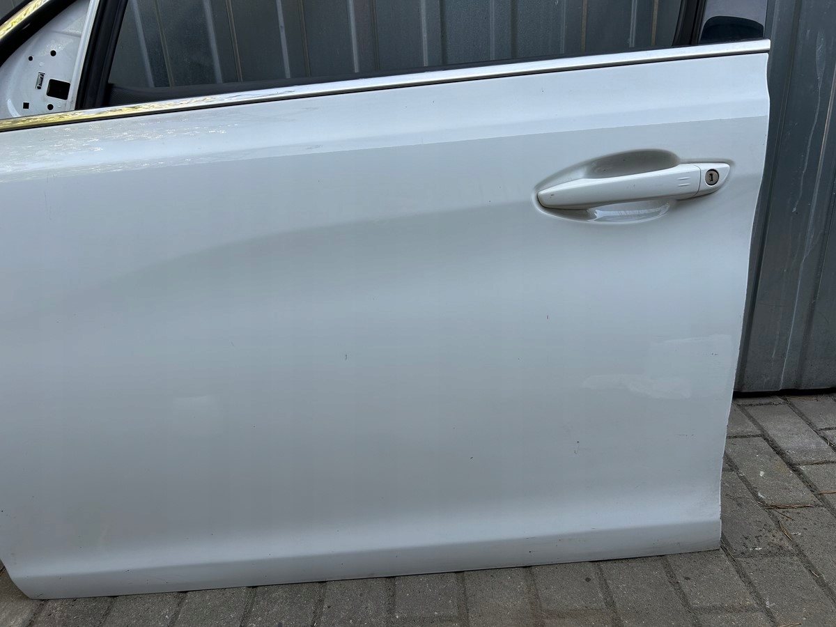 PEUGEOT 308 T9 LIFT HB DRZWI LEWE PRZÓD PRZEDNIE KOMPLETNE EWPB Producent części Peugeot OE