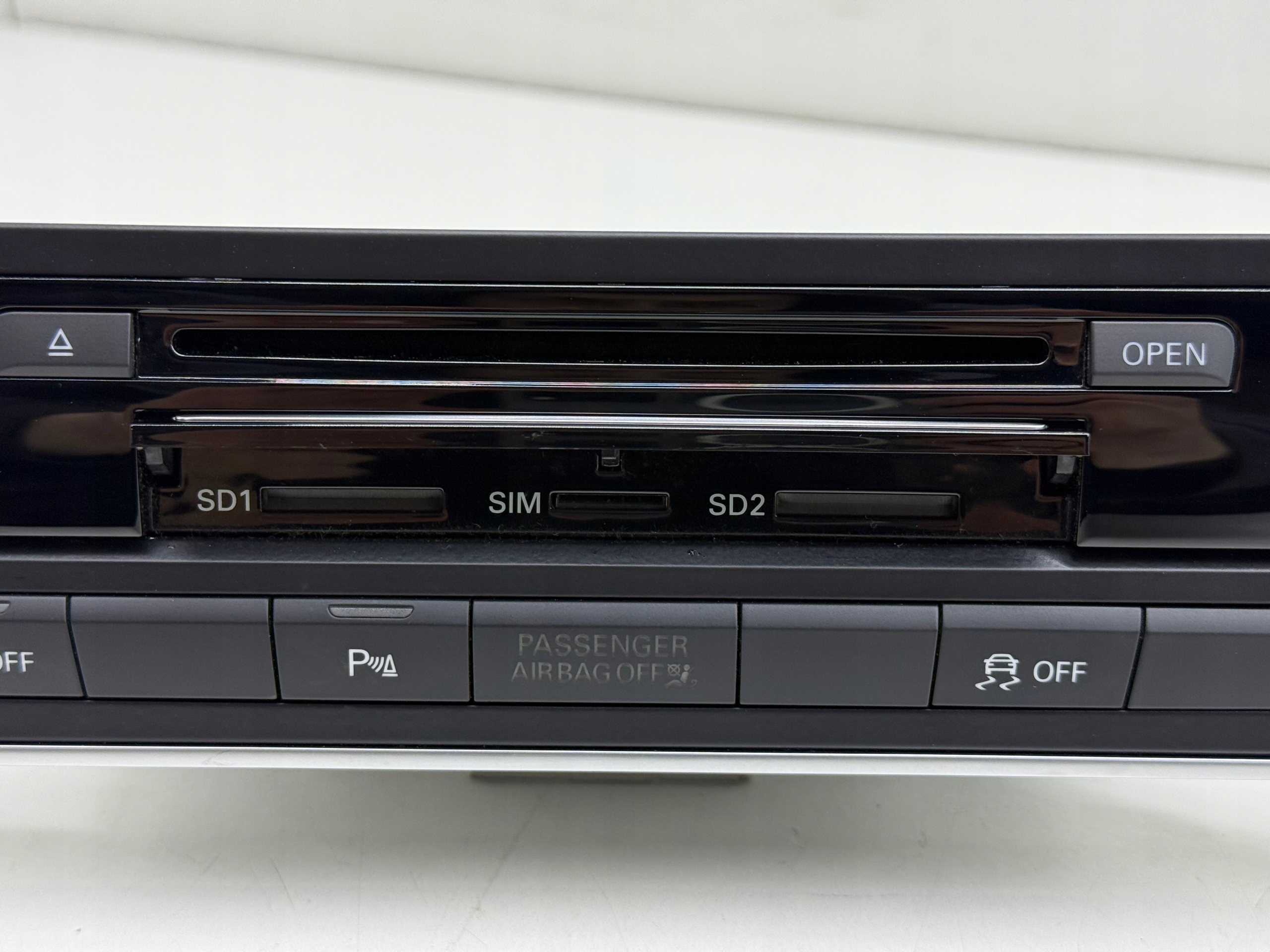 AUDI A6 C7 module player jednostka multimedia NAVI MMI navigation devices LEGALNY!