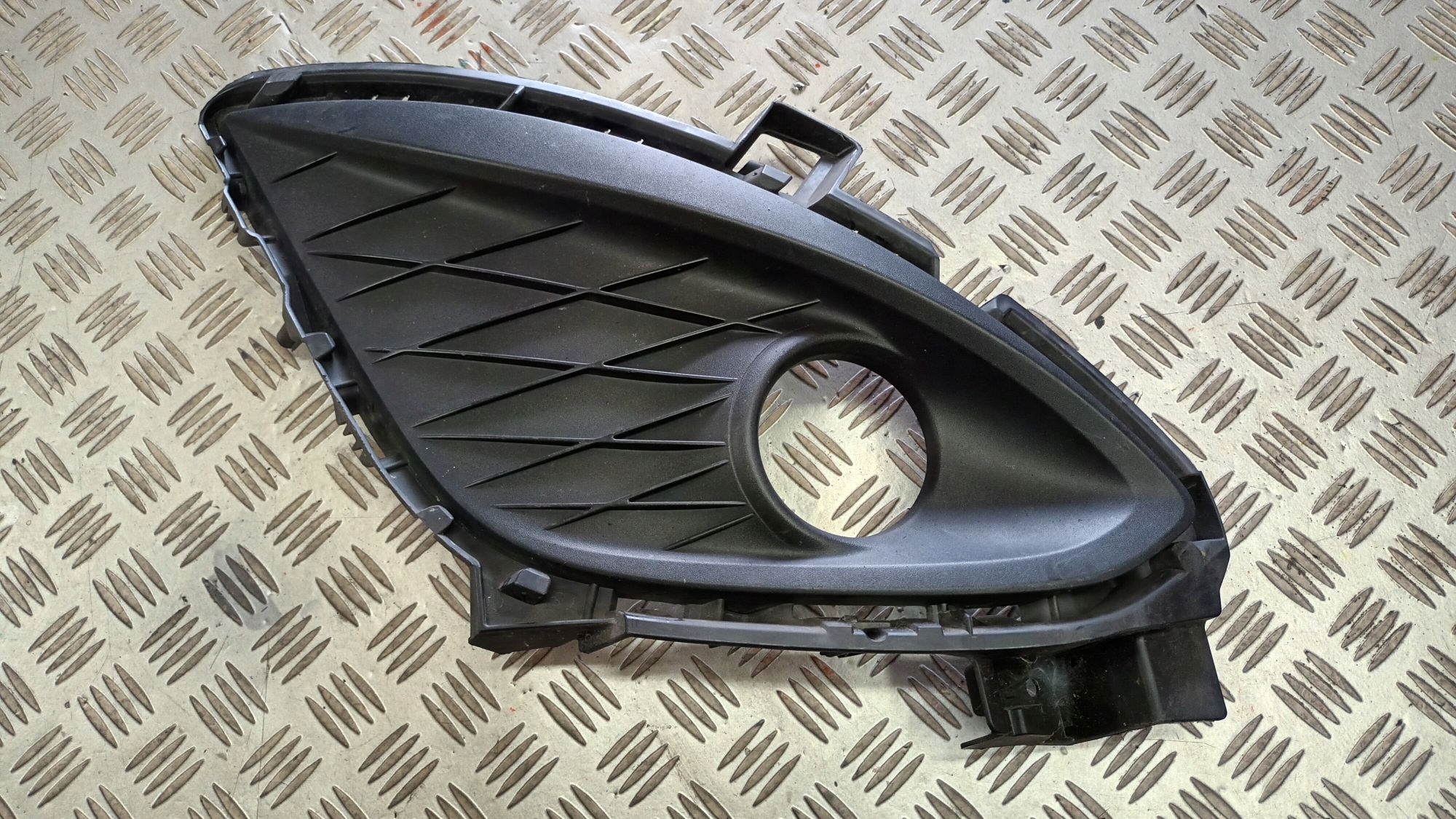 Destro griglia Paraurti MAZDA 5 2010-2016