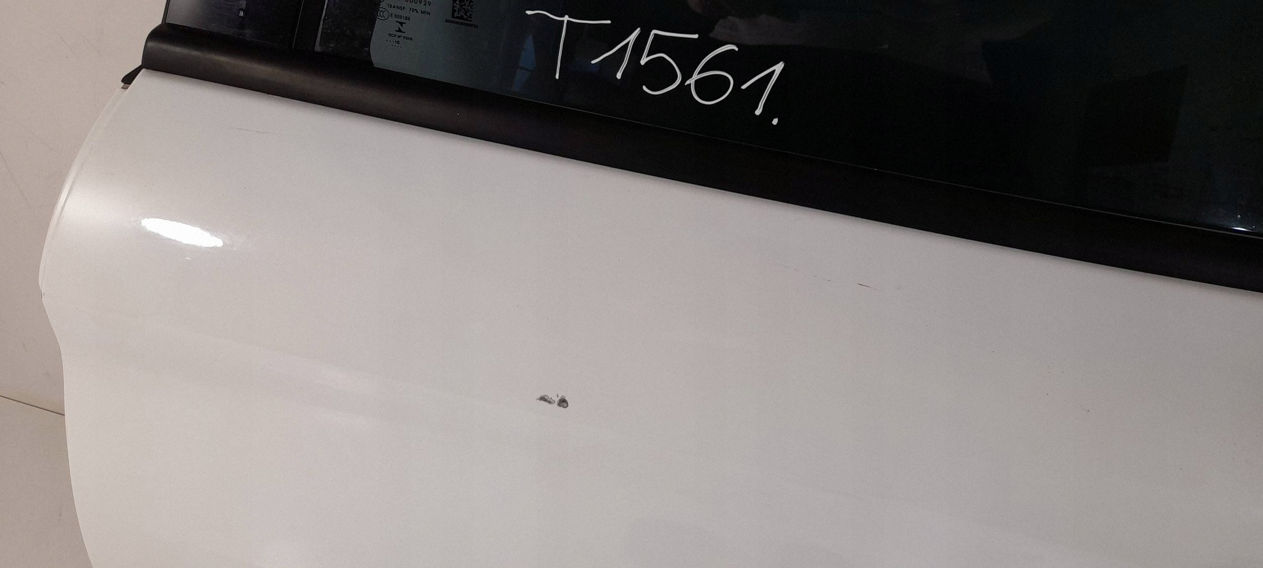 Alfa Romeo Stelvio door rear. left (T1561)