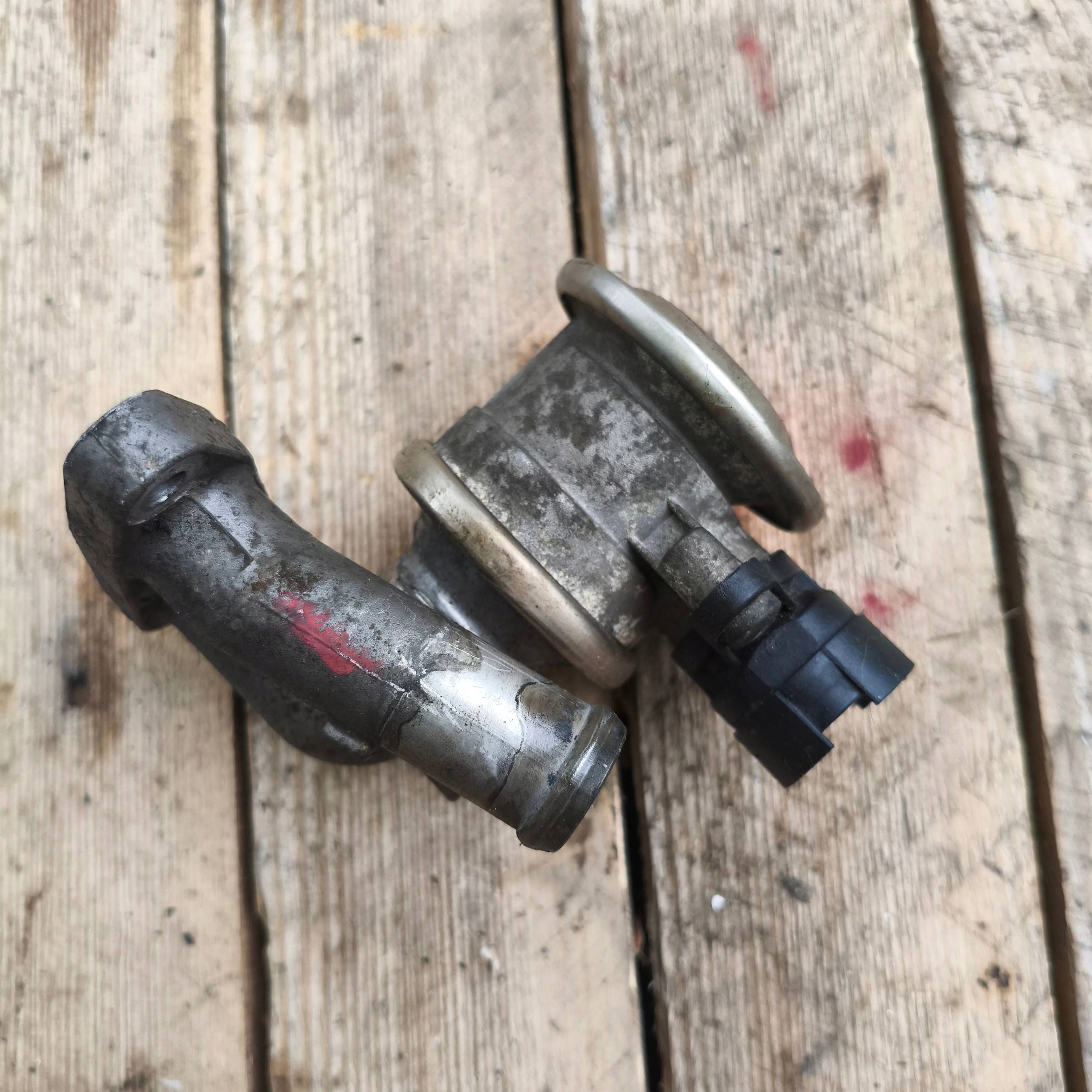 ventil odmy EGR VW Sharan GALAXY 2004 2.8 VR6 AYL