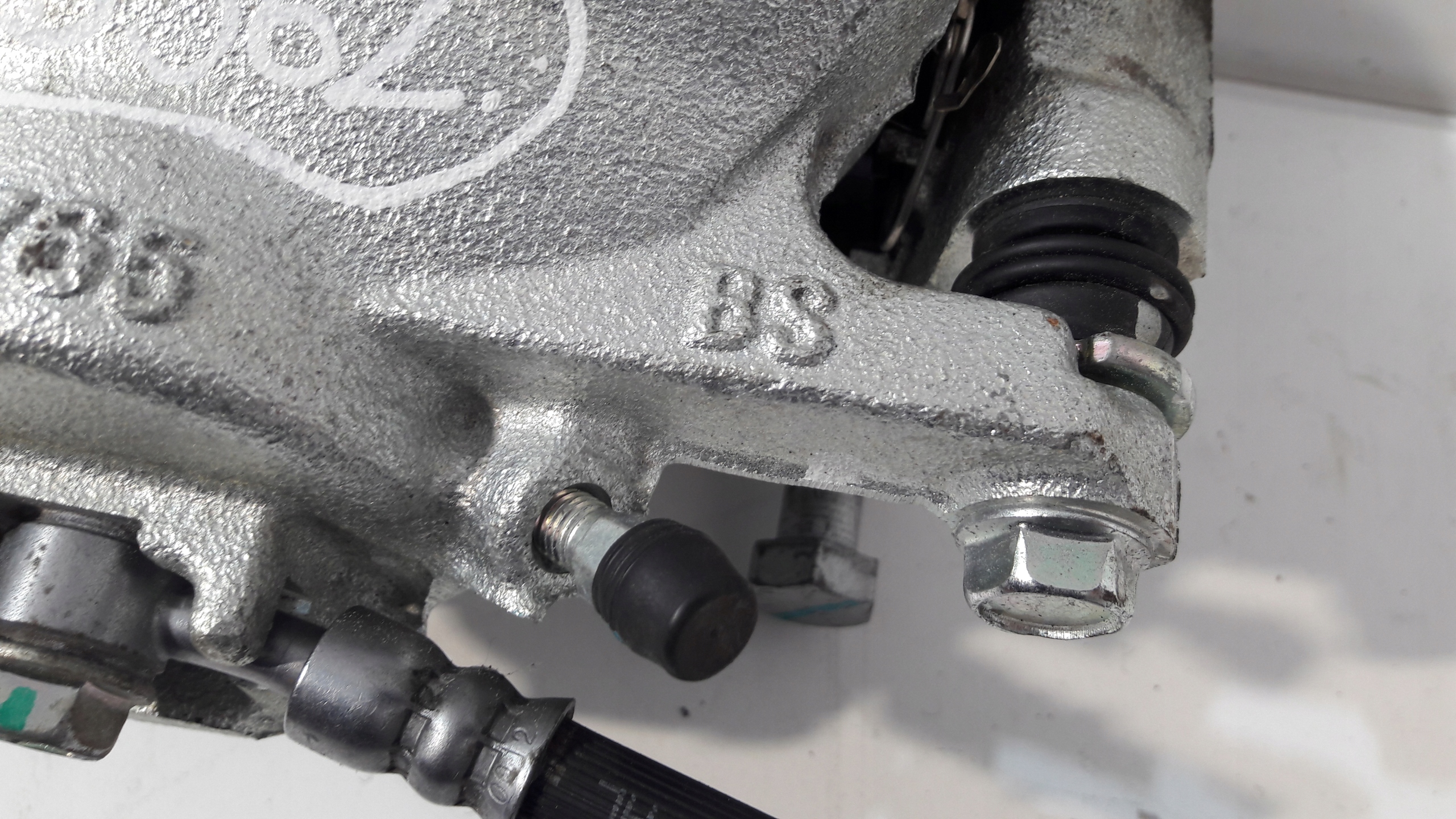 RENAULT ARKANA caliper right front 5765