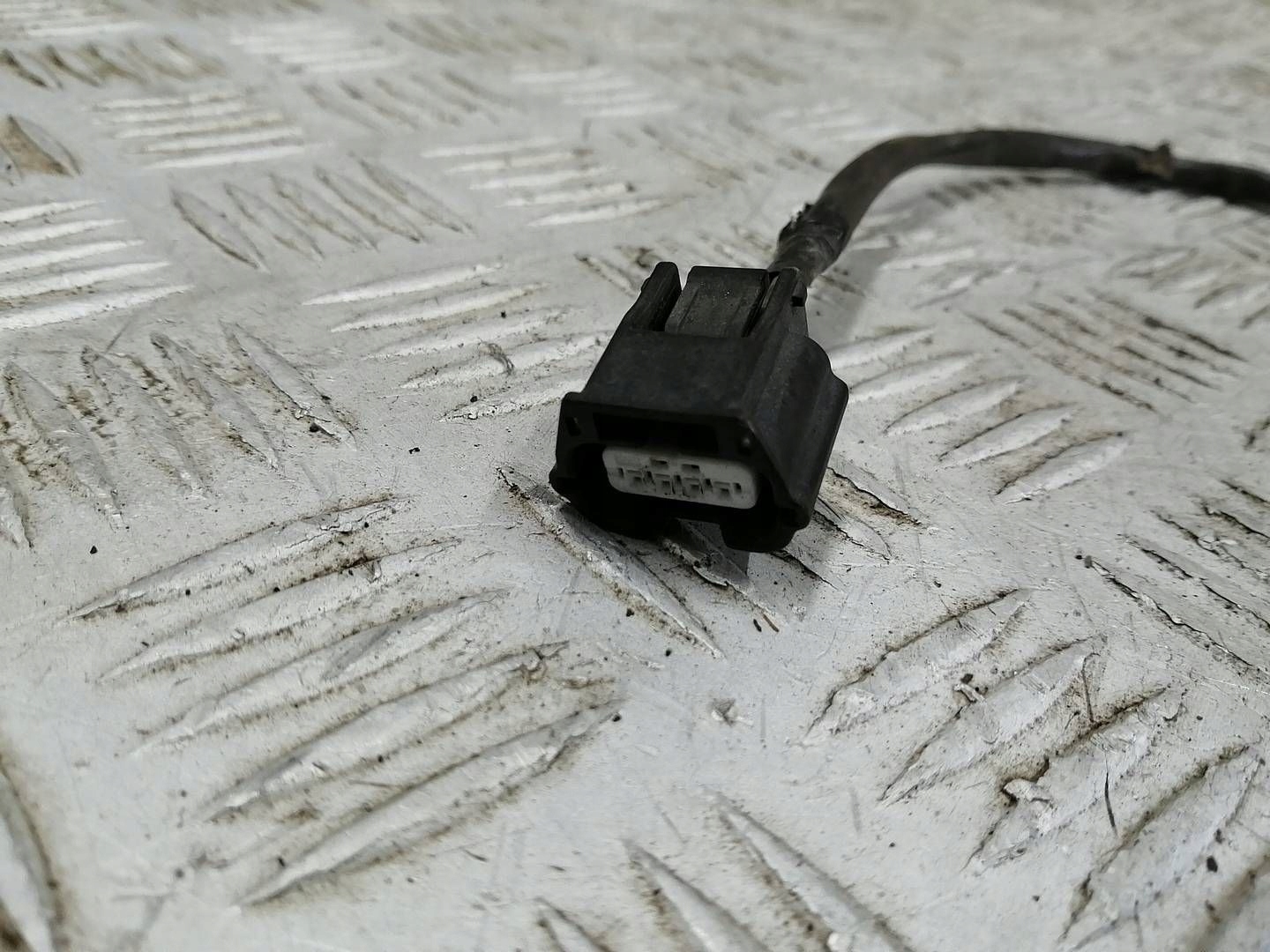KOSTKA LAMPY TYŁ TYLNEJ RENAULT TRAFIC III VIVARO