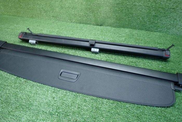 VW GOLF VII KOMBI blinds boot 5G9881691B