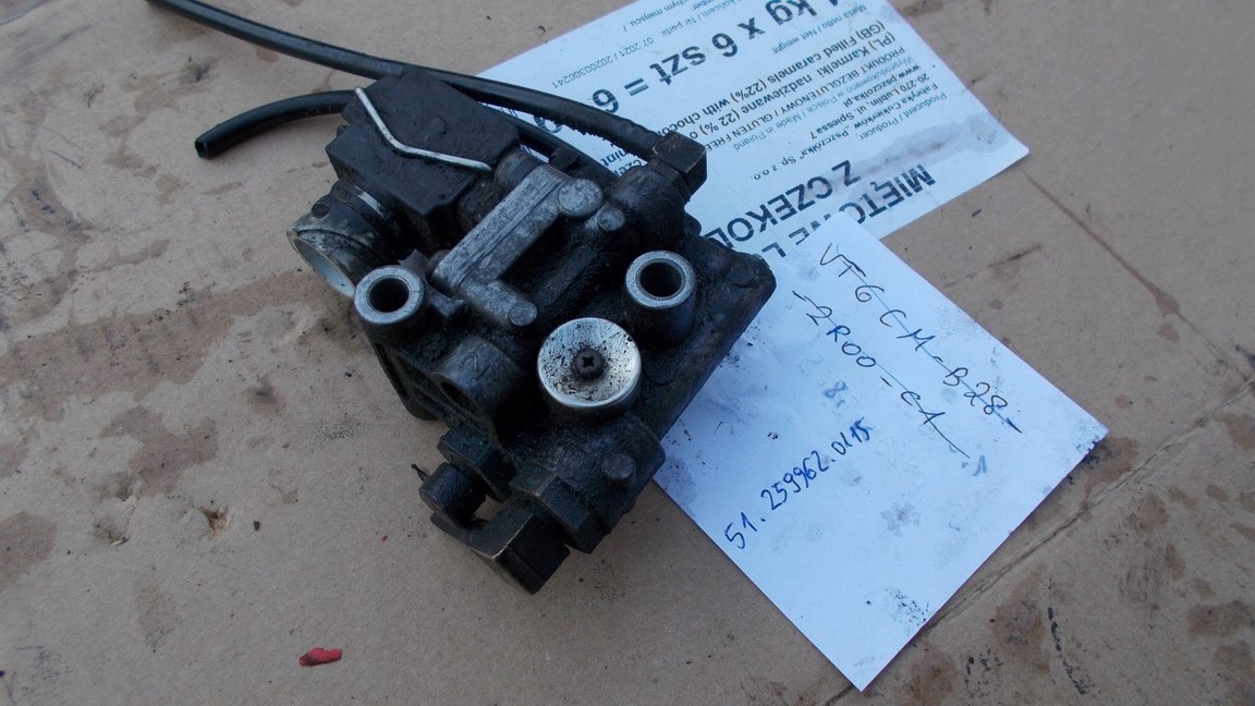 Клапан соленоїда MAN TGS TGX D2066