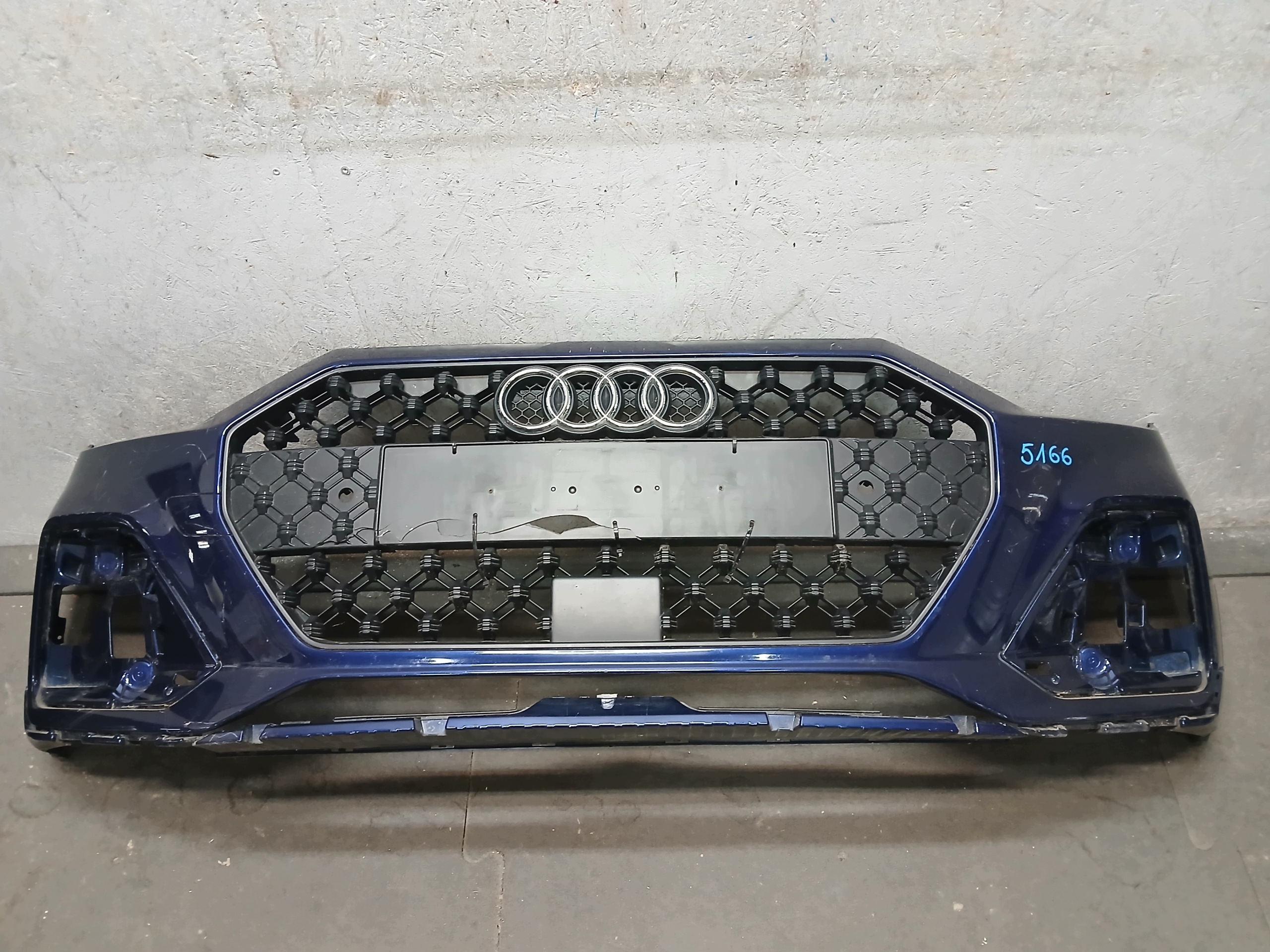 bumper front AUDI A1 82A CITYCARVER