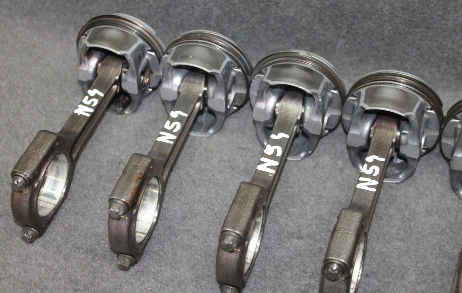 BMW E88 E90 E60 F01 E71 N54B30A 3.5i 4.0i Piston Bielle - 7577581 8497B